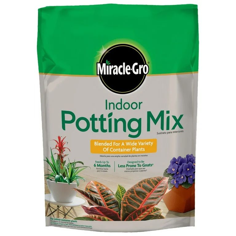 Miracle-Gro Indoor Potting Mix, Blended for Container Plants, 6 qt. | Walmart (US)
