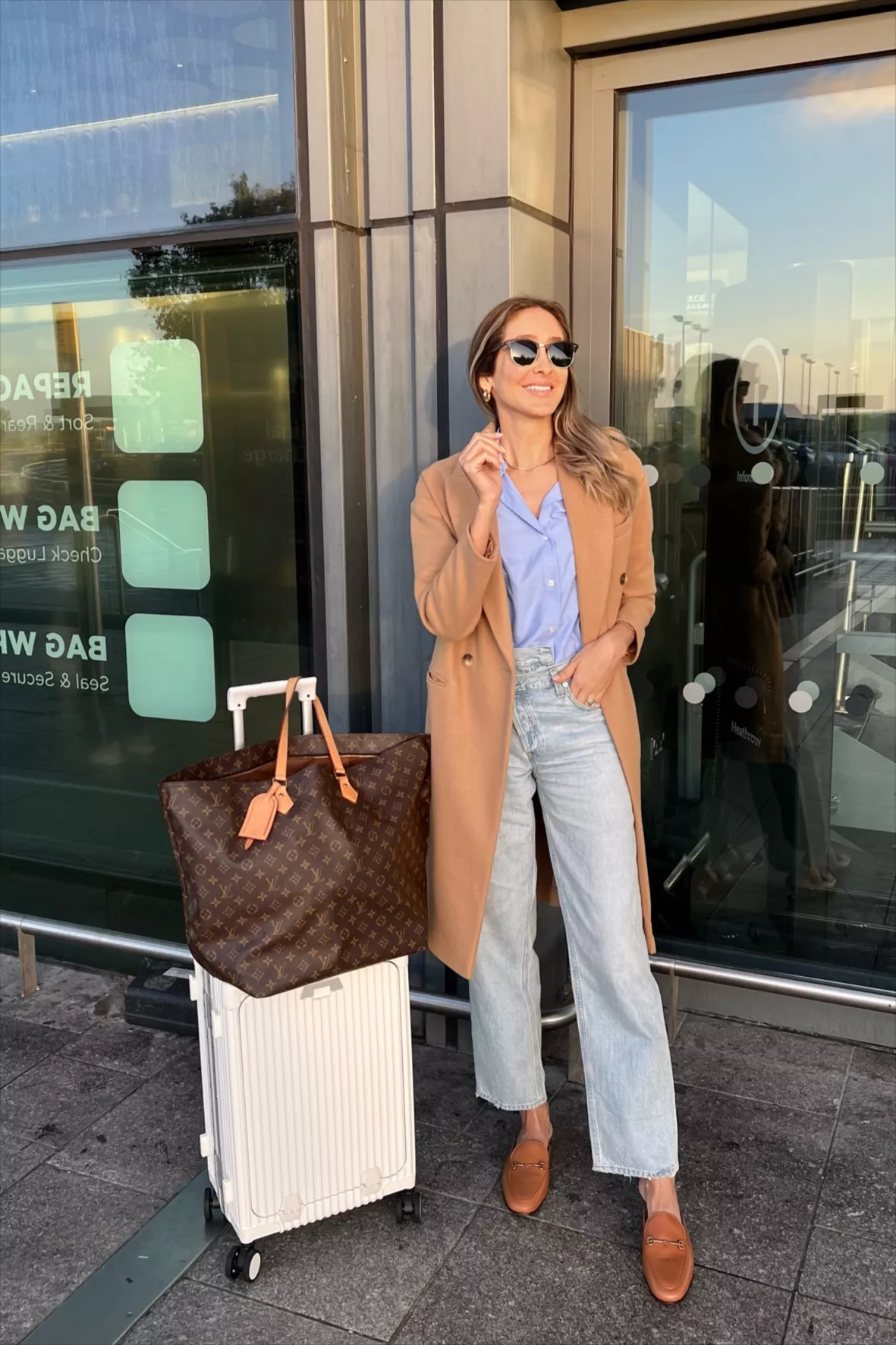 Outfit louis vuitton bag airport, Airport Outfits