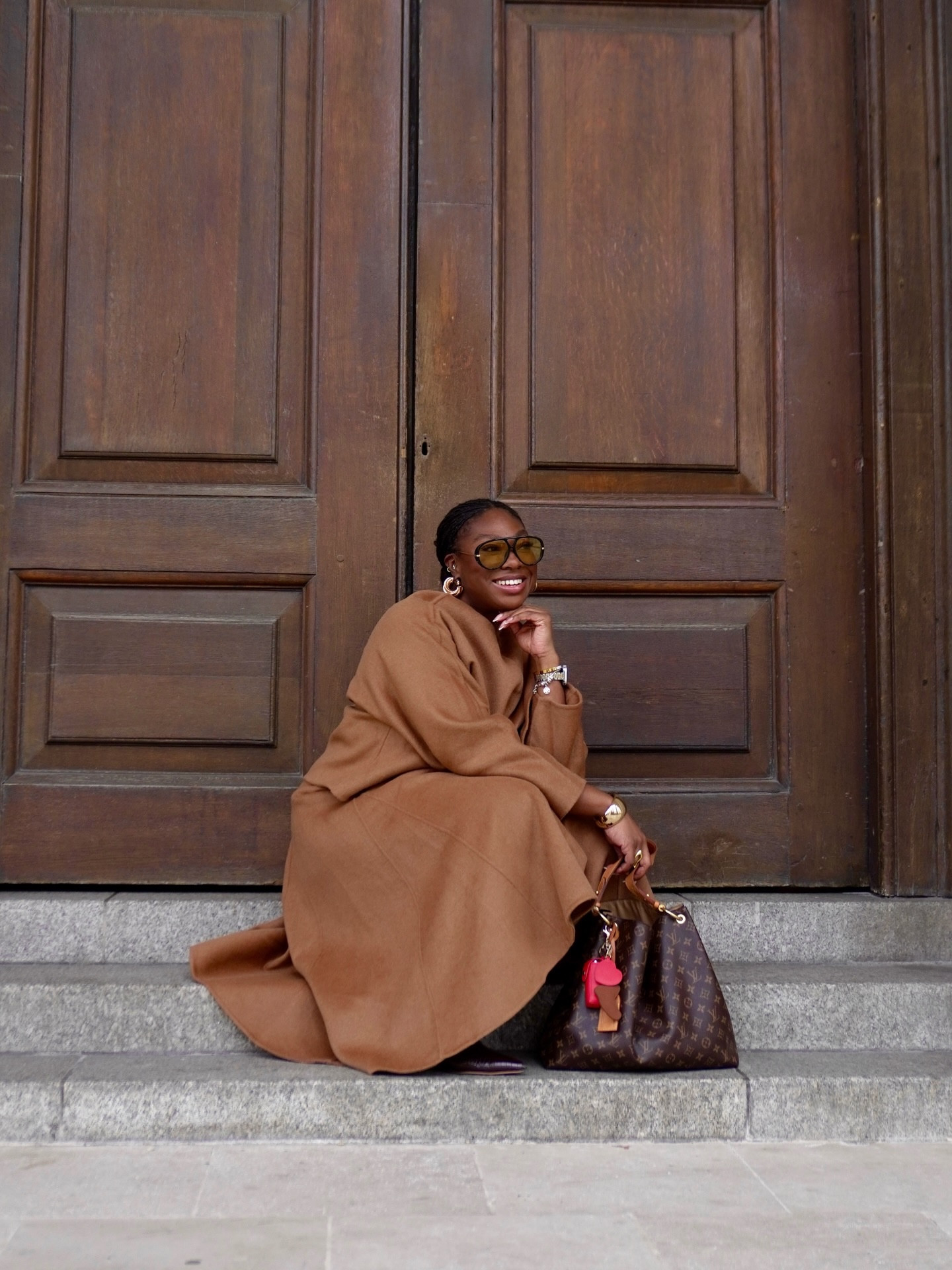 You could try to pry a brown monochromatic look from my millennial hands… but you’ll fail. 🤎✨

Comment Brown and I’ll drop you a DM with the direct link to this outfit ⬇

#winterootd #midsizefashion #capsulewardobe https://liketk.it/5GlMG @riverisland @riverislandpr @tuclothing @newbottega @hm @marksandspencer @maccosmeticsuki @marksandspencerstyle @louisvuitton @patmcgrathreal @guerlain

#LTKstyletip #LTKmidsize #LTKmodest