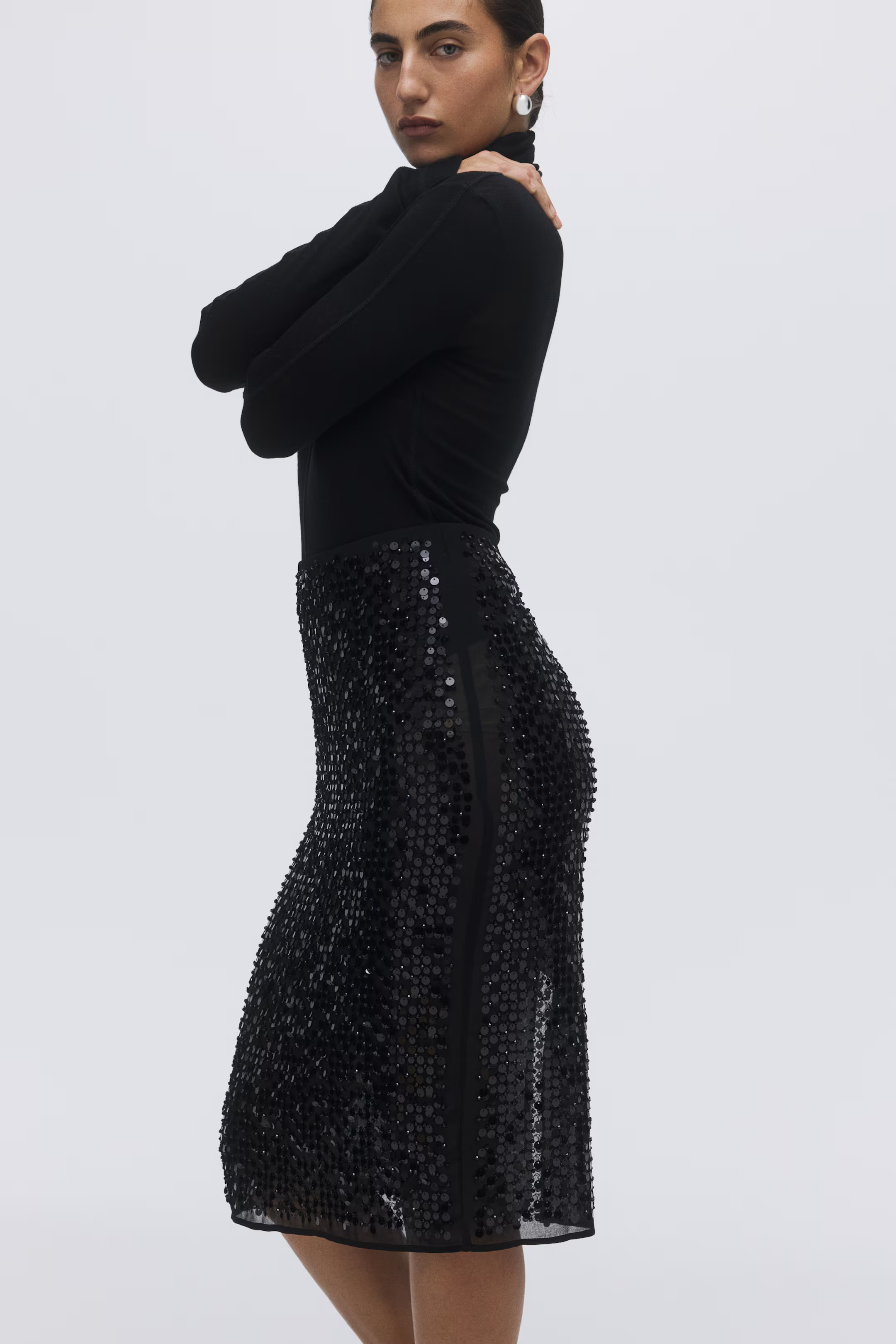 Sequined Pencil Skirt | H&M (US + CA)