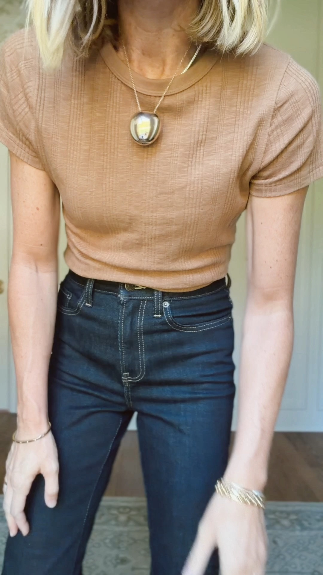 Xs in tops 
2 in jeans