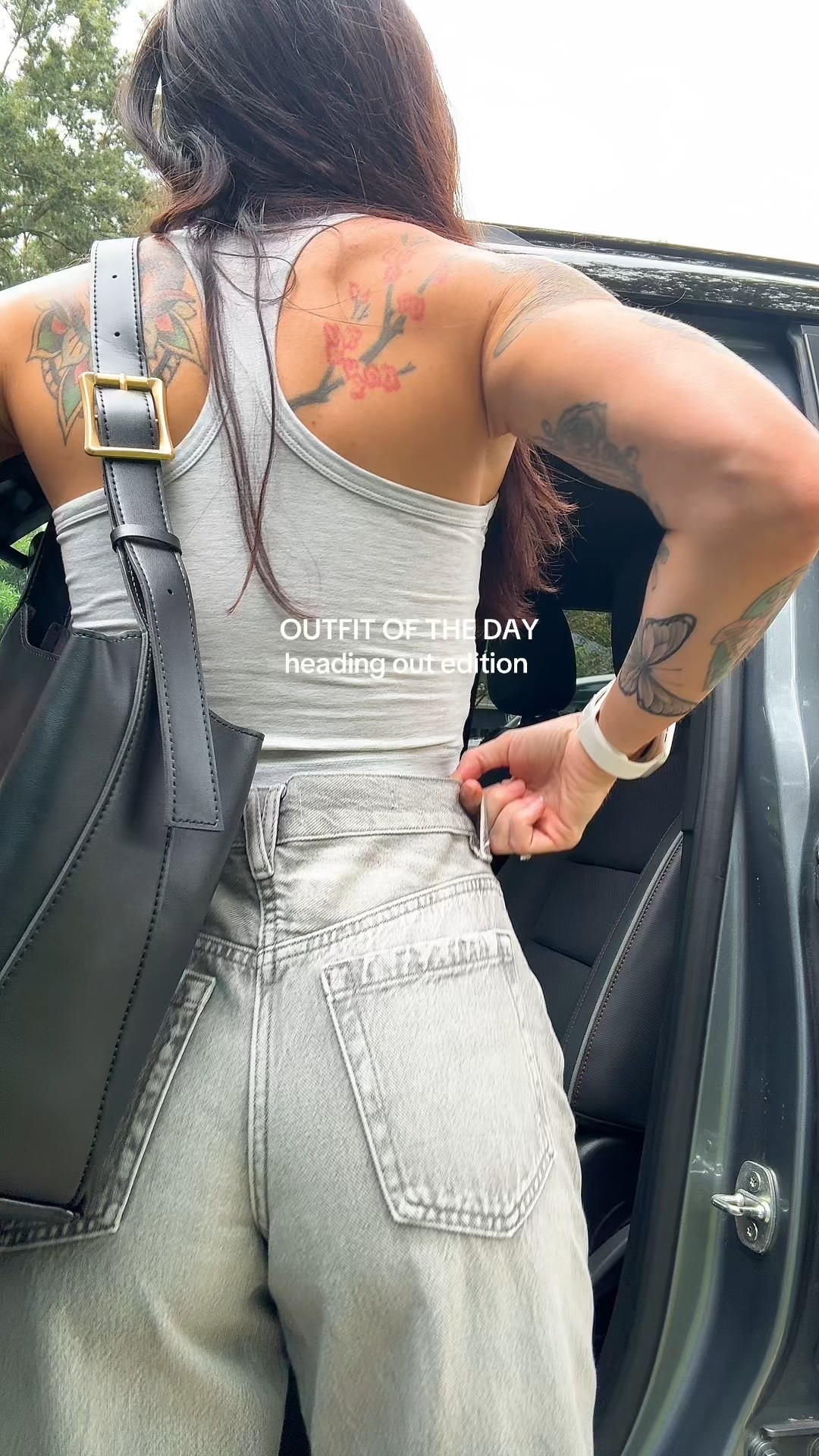 Wearing a 00, run bigggg 
Tank is a medium but sold out on Oner website 