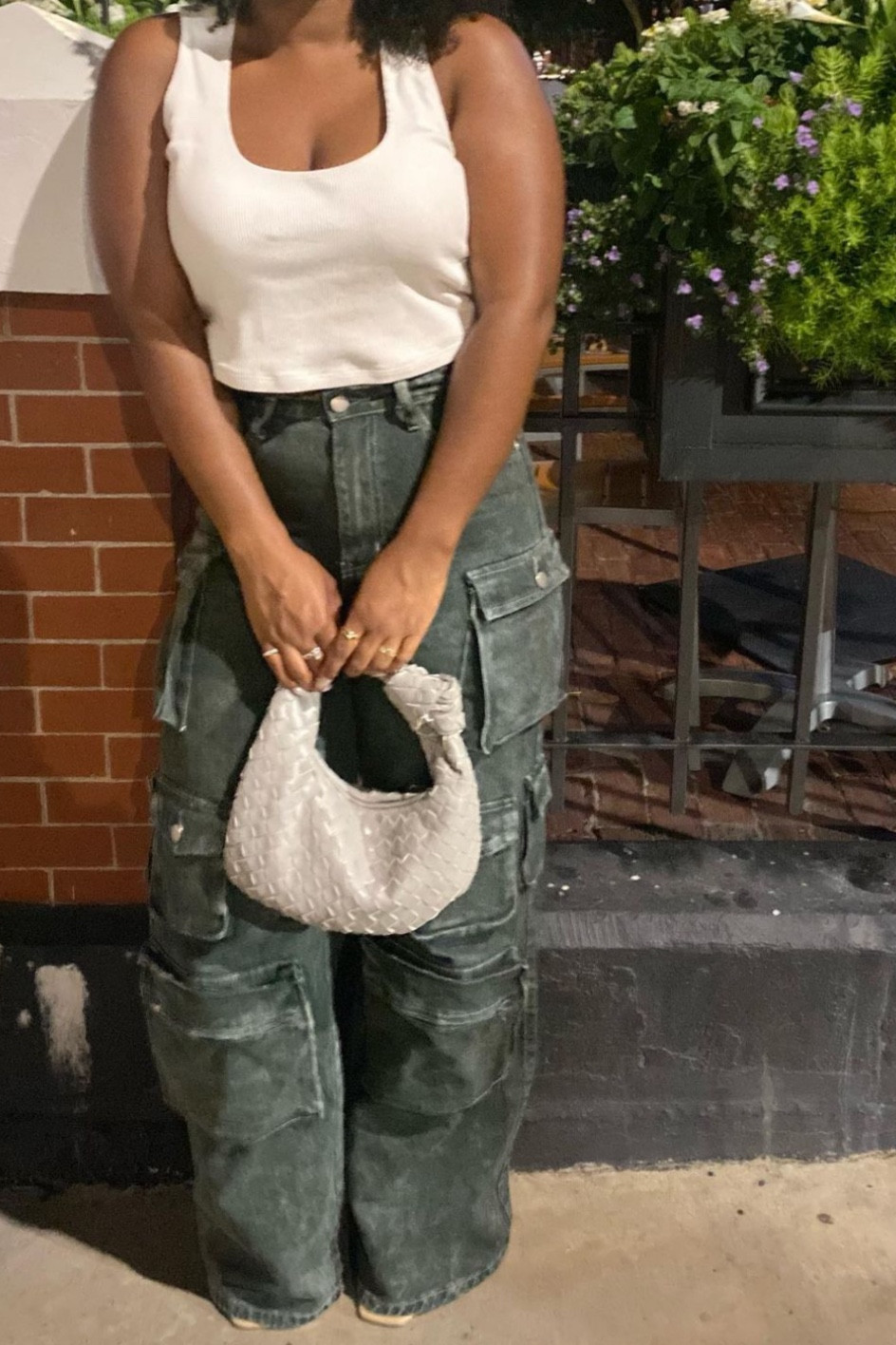 City Girl 

#LTKunder50 #LTKcurves #LTKFind