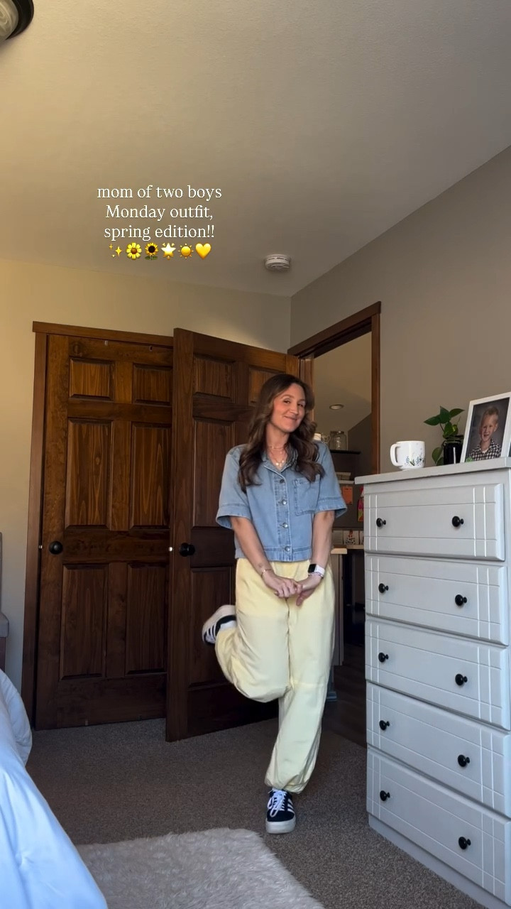 @oldnavy with all things spring!!💛

#LTKootd #LTKmomlife #LTKdayinmylife