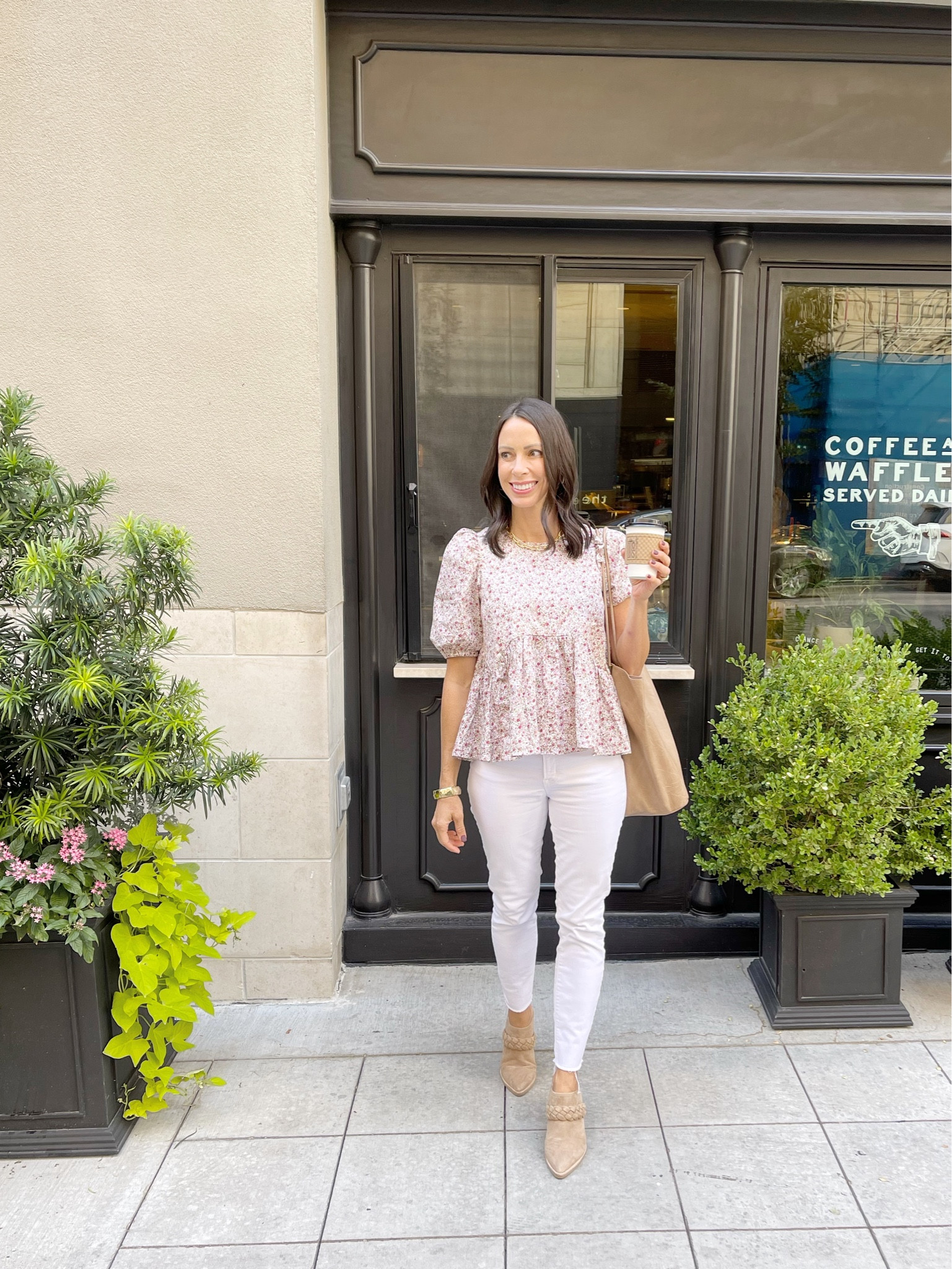 Tnuck top - sized down XS
Jeans - down one size 
Shoes- up 1/2 size to 9
Tote- anthro comes in several colors



#LTKstyletip #LTKCon #LTKworkwear