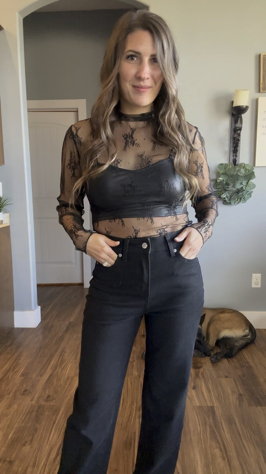 Viral sheer top!


#LTKStyleTip #LTKSeasonal #LTKFindsUnder50