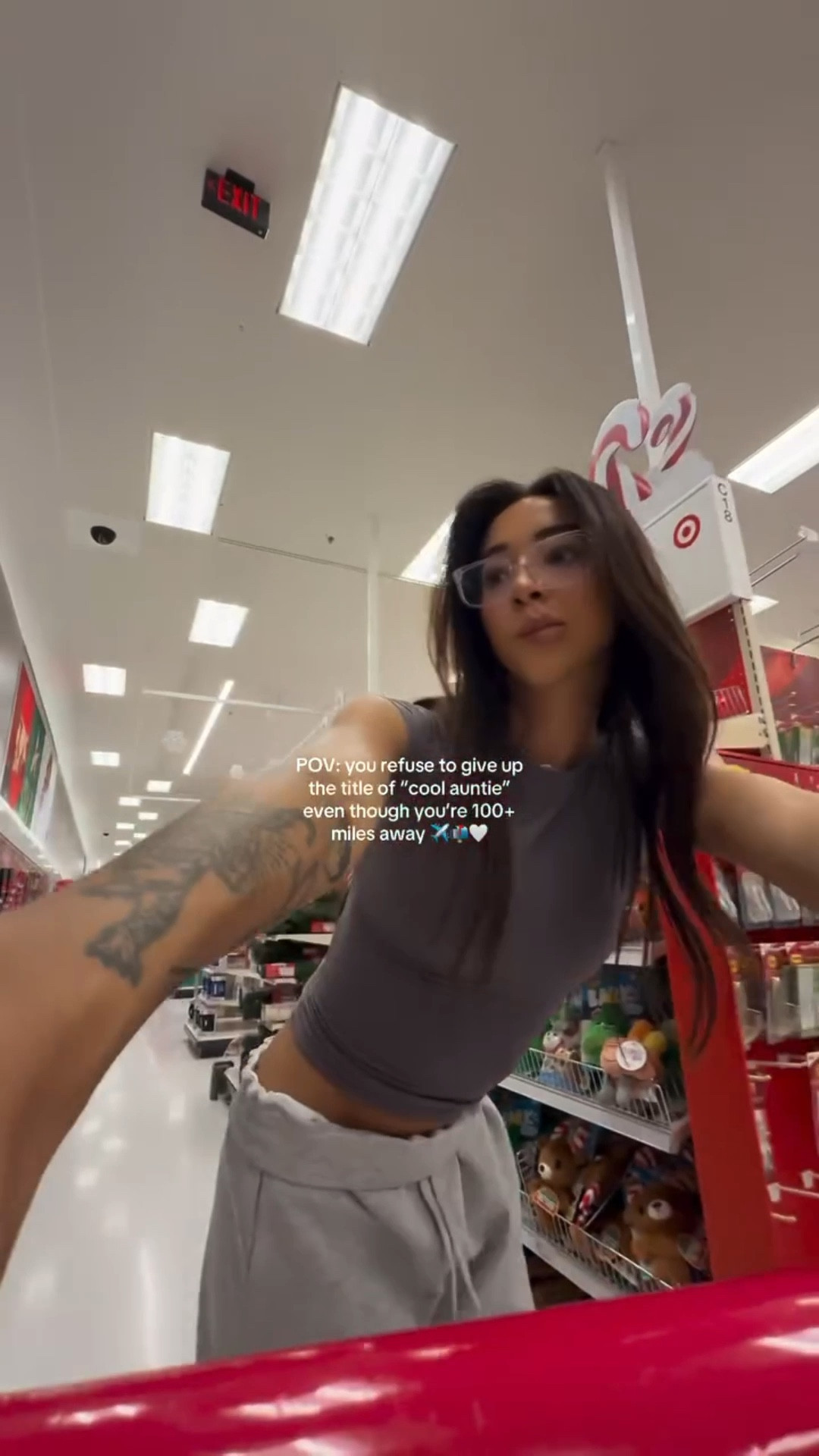 Last minute christmas shopping ootd 🤍