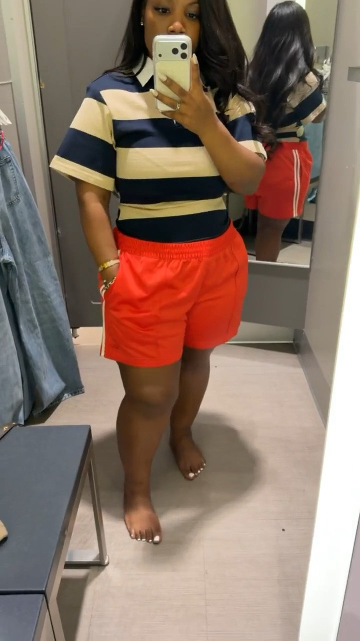 Loving these shorts from my KBB try-on! So comfy and you can style them in so many ways. 🙌🏾

Affordable finds, KBB by Kahlana, Emmy Petit 

Top: Size S
Shorts: Size XL

I’m linking more KBB below ⚡️