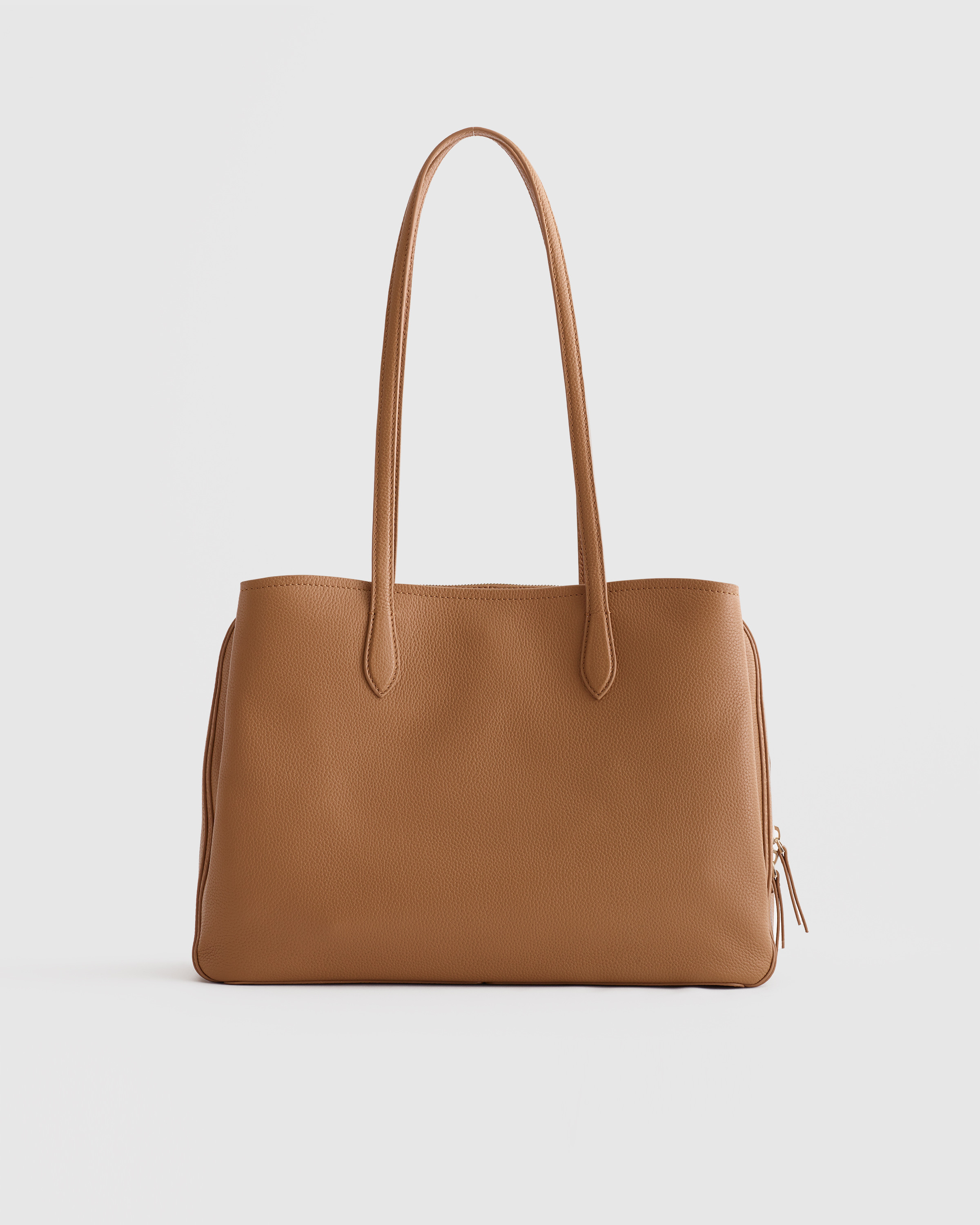 Quince | Women's Italian Leather Triple Compartment Work Tote in Black | Quince