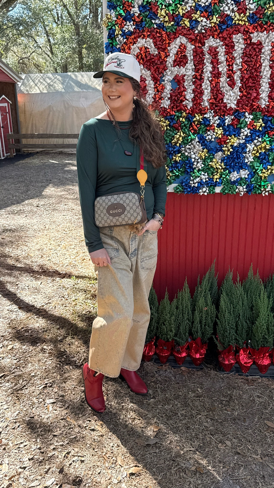 Gimme all the festivities and downtowns with my hubby🎄🎁❤️🎅🏻it’s the little things and we couldn’t have asked for a better day☀️🏙️🍵☕️🥂


#christmastime #christmasactivities #christmastreefarm #cowboychristmas #husbandandwife #freepeople #truckerhat #davidyurman #gucci #bohochristmas 

#LTKHoliday #LTKdayinmylife #LTKSeasonal