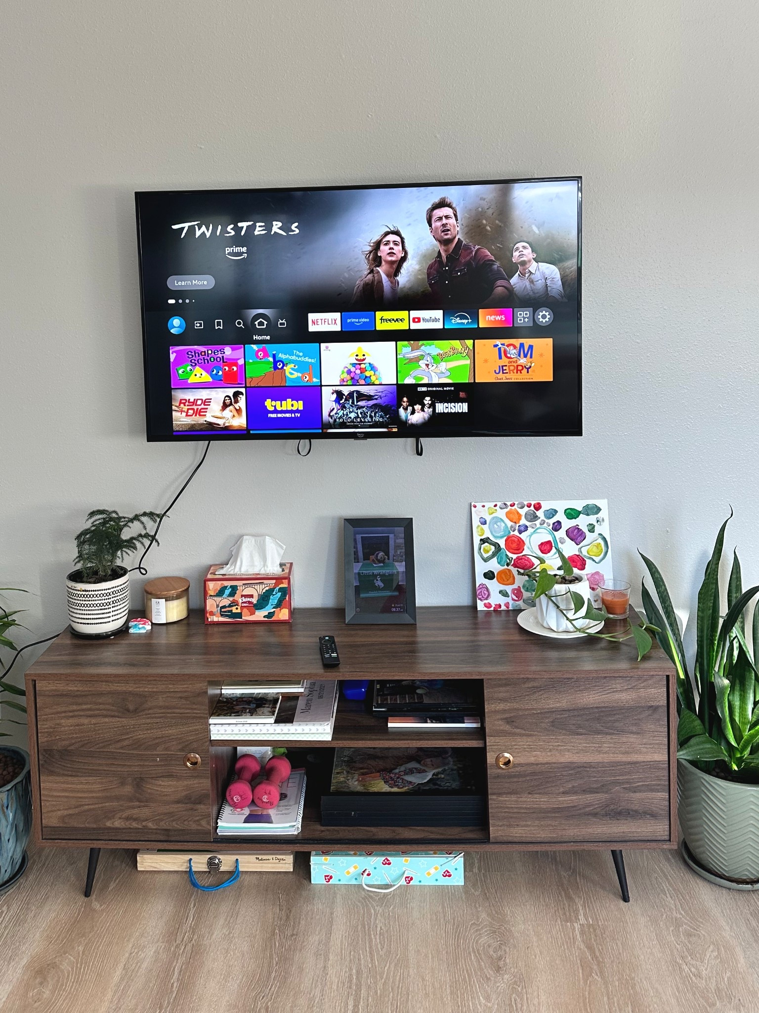 Amazon BIG Spring Sale Favorites. Amazon fire TV. Digital picture frame. Women’s spring fashion. Kids toys.

#LTKFindsUnder100 #LTKFindsUnder50 #LTKSaleAlert