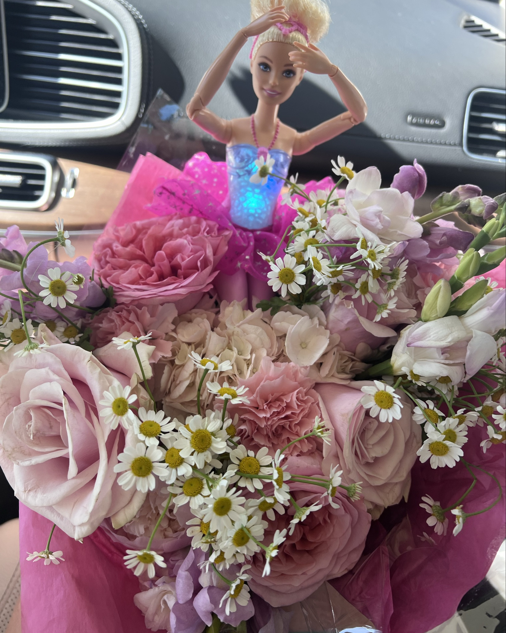 Camelback Flowershop crushed the bouquet 💐 🩰🩷 Had them add in pink tissue paper & doll 

#LTKParties #LTKKids