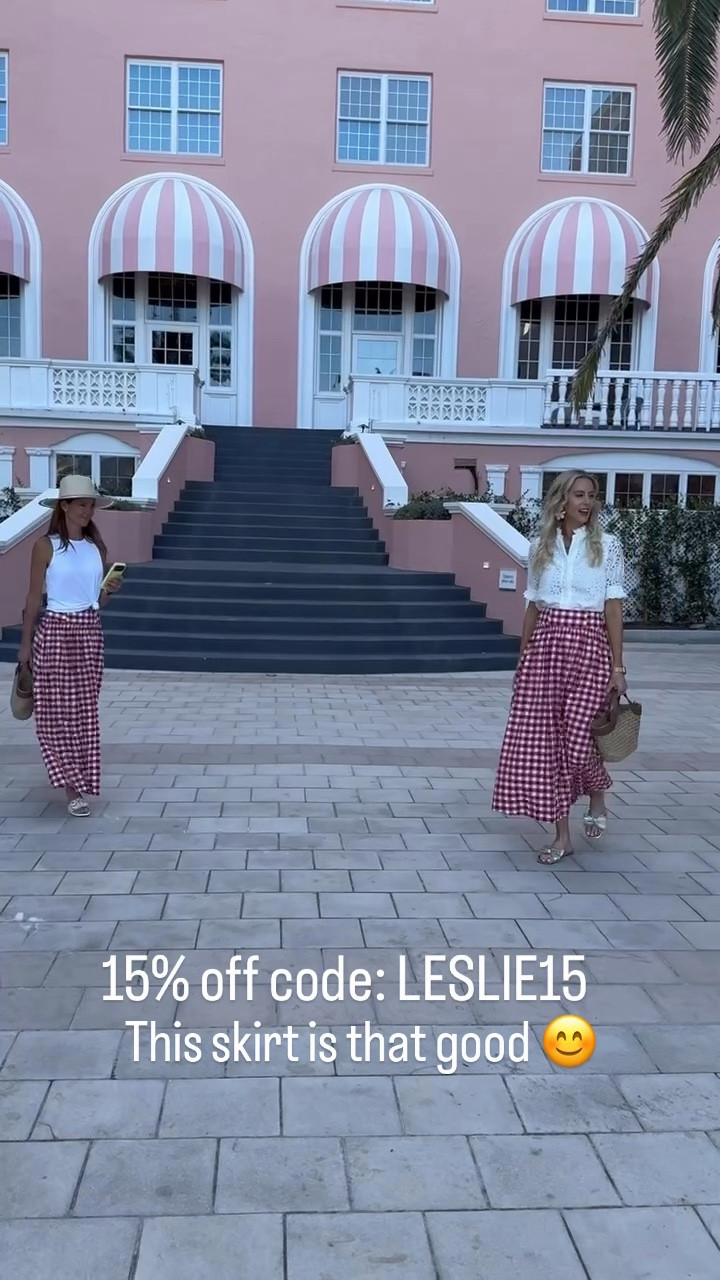 This is so good we all decided we needed it. Perfect for 4th of July, Memorial Day, or any day. Comfortable and cute @shopavara. I am 5'7" in sixe xs. Our heights range from 5'1 to 5'10".  Looks great on everyone  