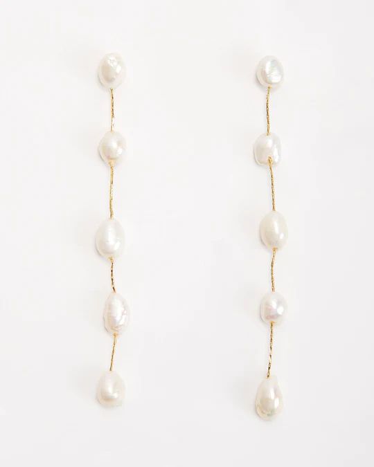 Quinn Pearl Drop Earrings | VICI Collection
