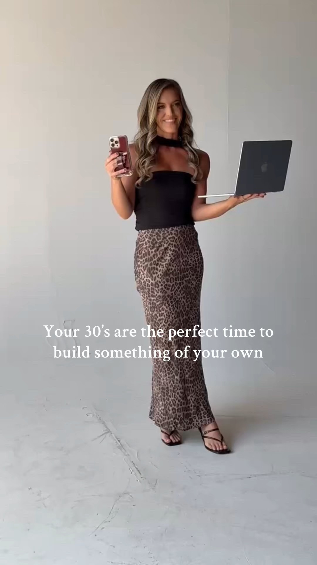 Small in the top 
XS skirt 

#LTKStyleTip #LTKFallSale #LTKFindsUnder100