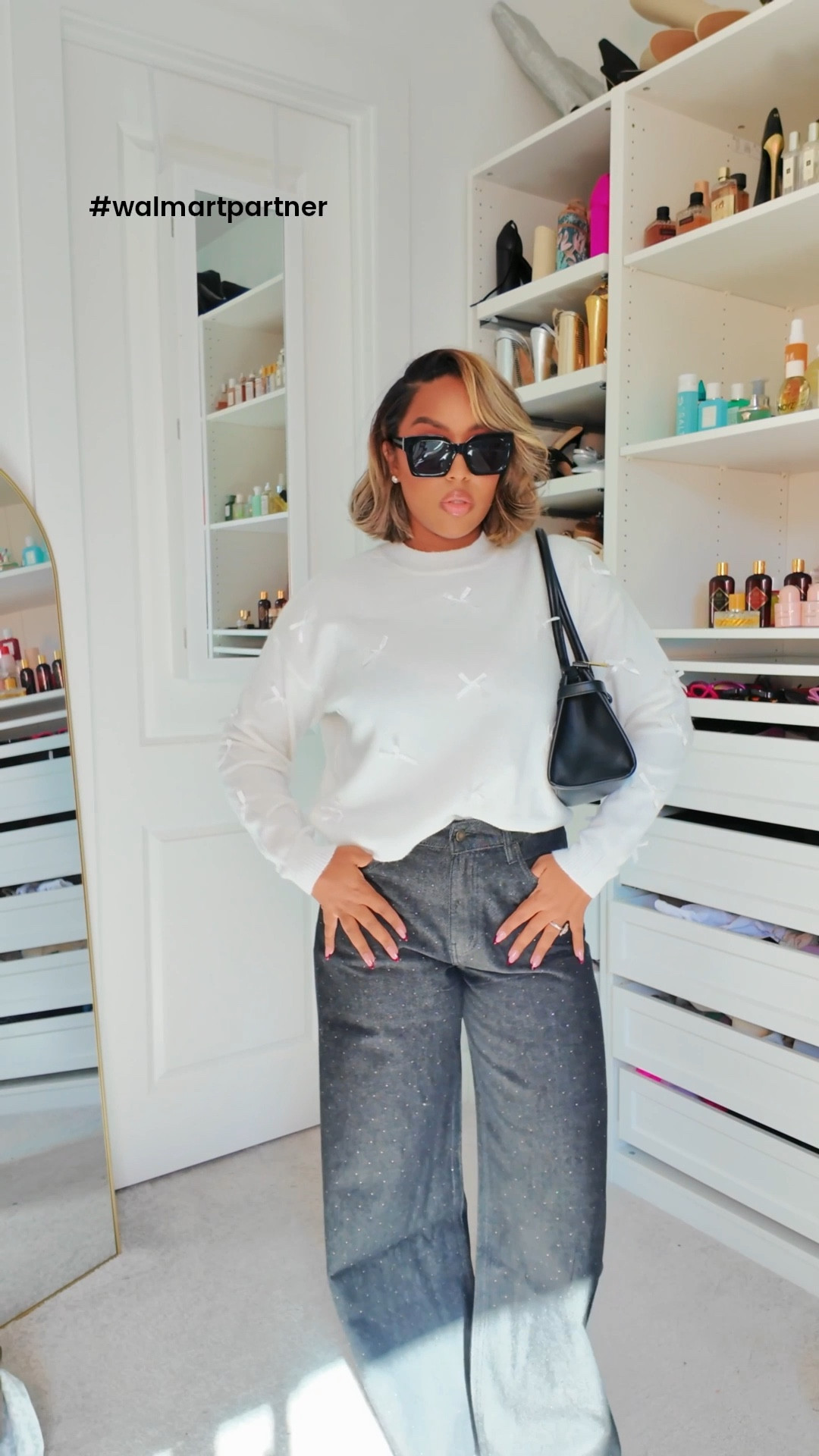 
#walmartpartner Walmart and nothing else because they did that!! Holiday looks are set! #walmartstyle @walmartstyle

#LTKootd #LTKgrwm #LTKMidsize