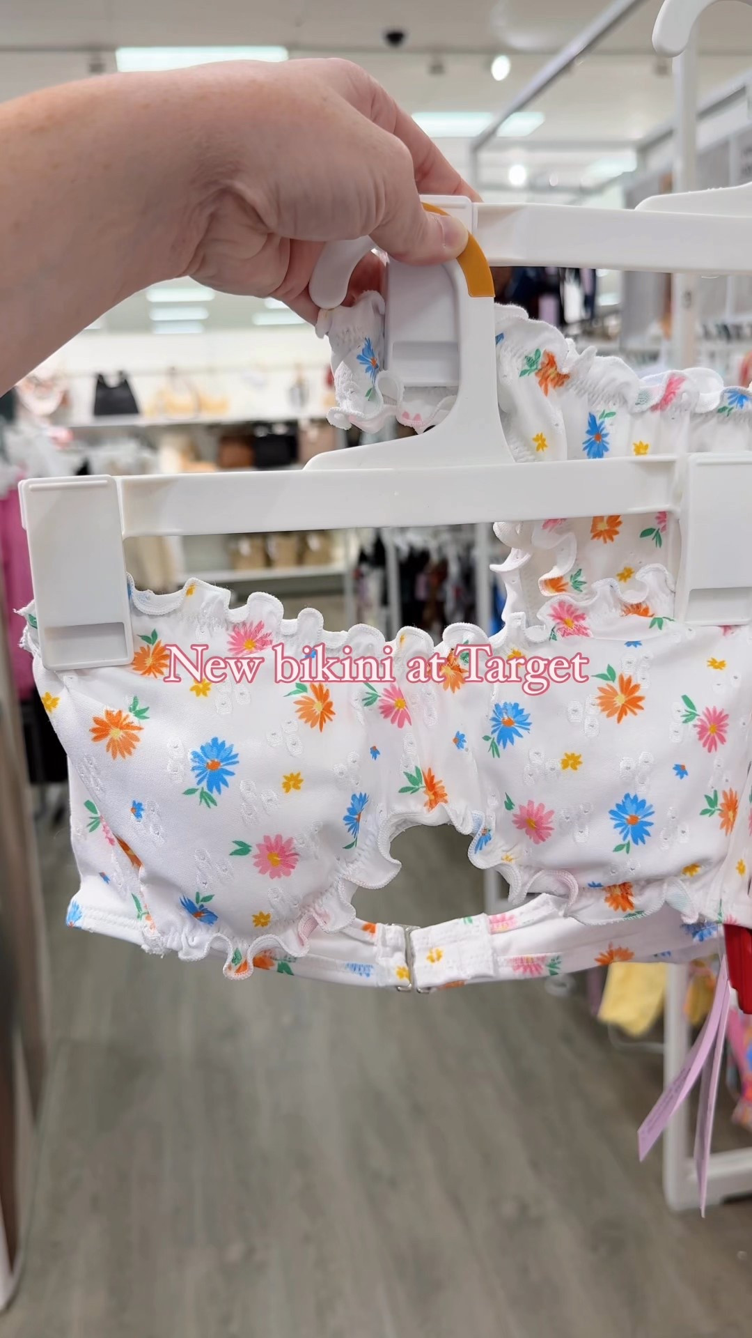 Cutest new floral strapless bikini at Target

#LTKFindsUnder50 #LTKFindsUnder100 #LTKSwim
