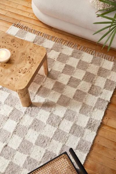 Checkerboard Woven Shag Rag Rug | Urban Outfitters (US and RoW)