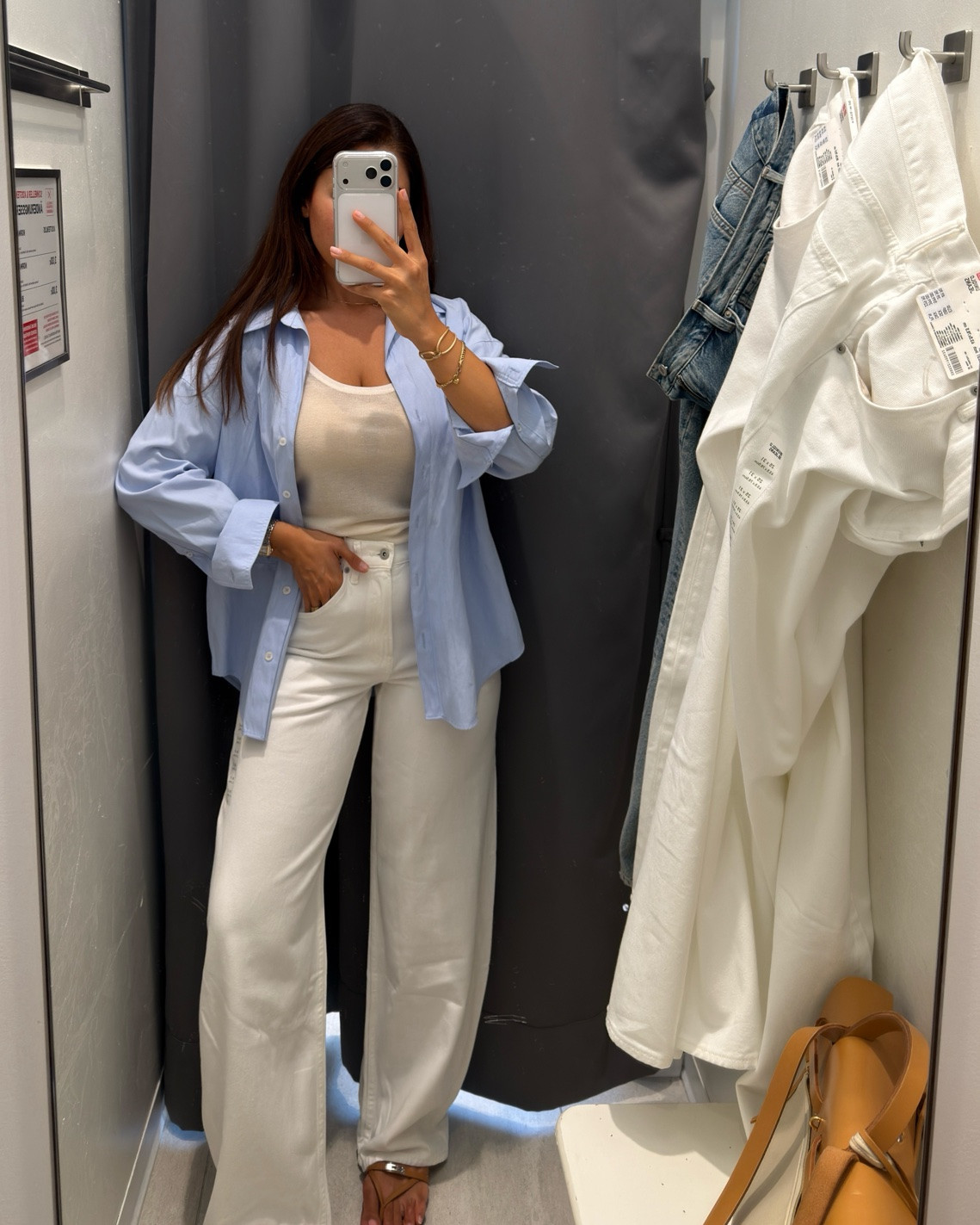 Perfect white jeans

#LTKdeutschland #LTKeurope #LTKjeans