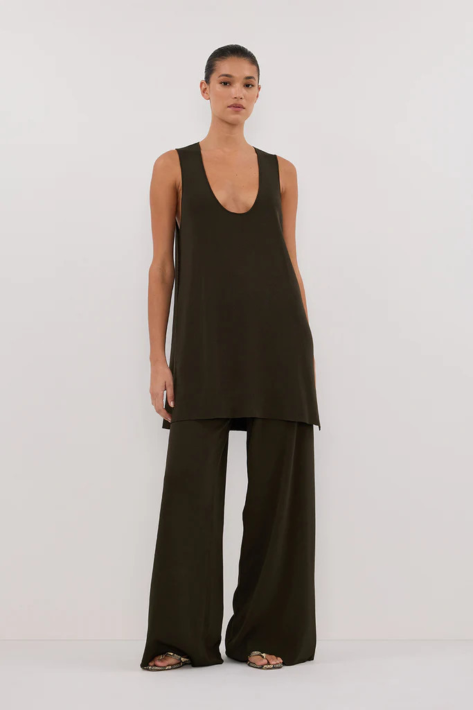 RAY FOREST SCOOP LONGLINE TOP | DISSH