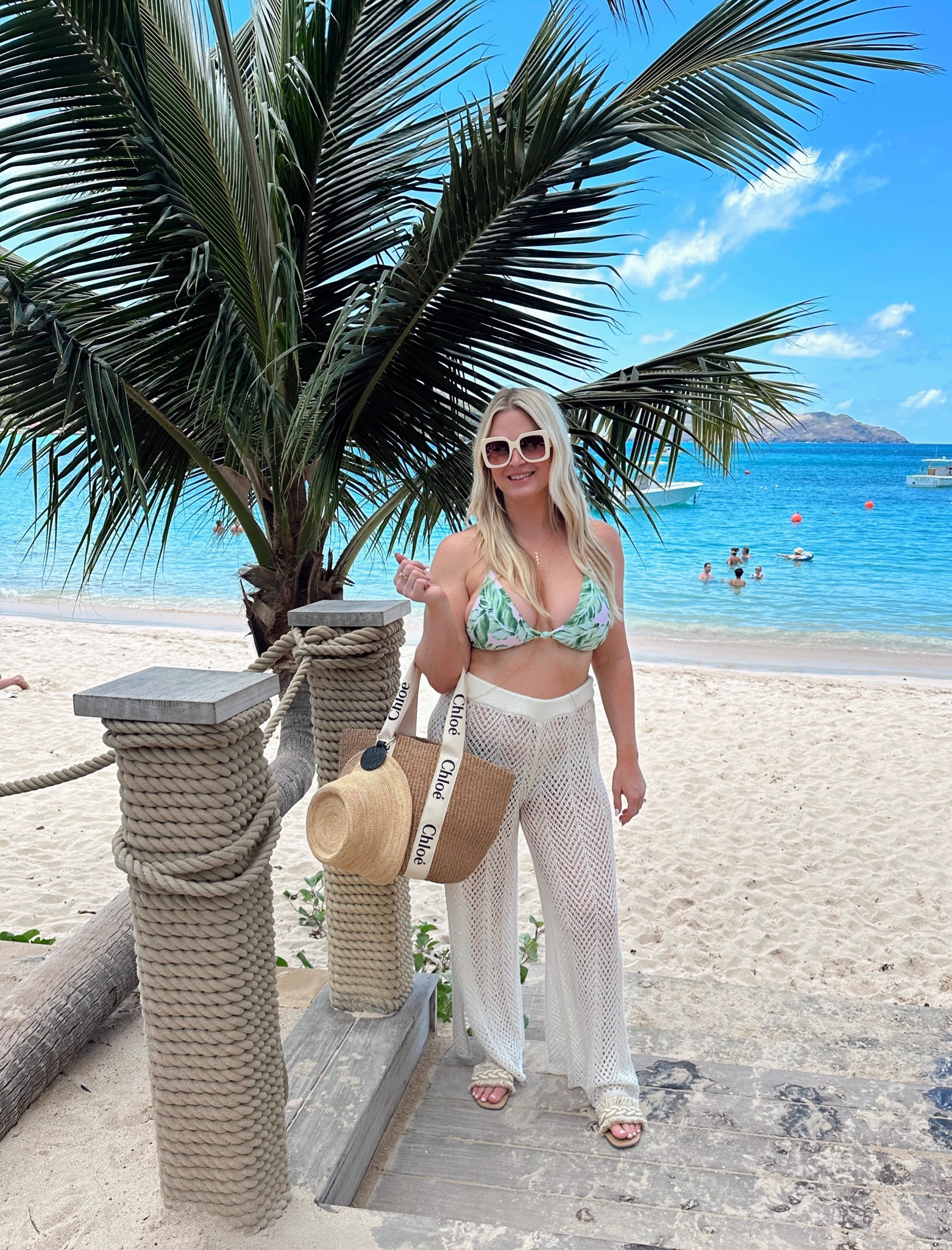 Made it St Barty’s!! Beach day lewk #1. This swimmy is sold out but it’s the Sarah top & Dylan bottom from Skatie Swim. 😜