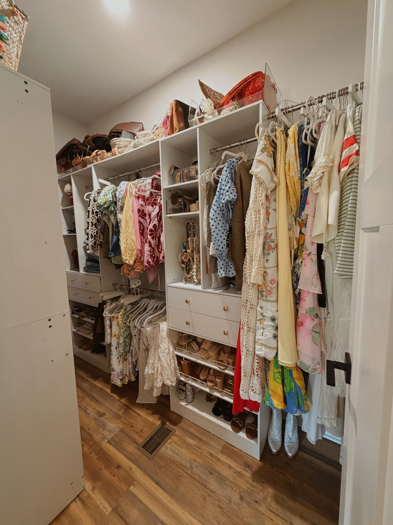 Closet makeover 👏🏼

#LTKHome #LTKmomlife