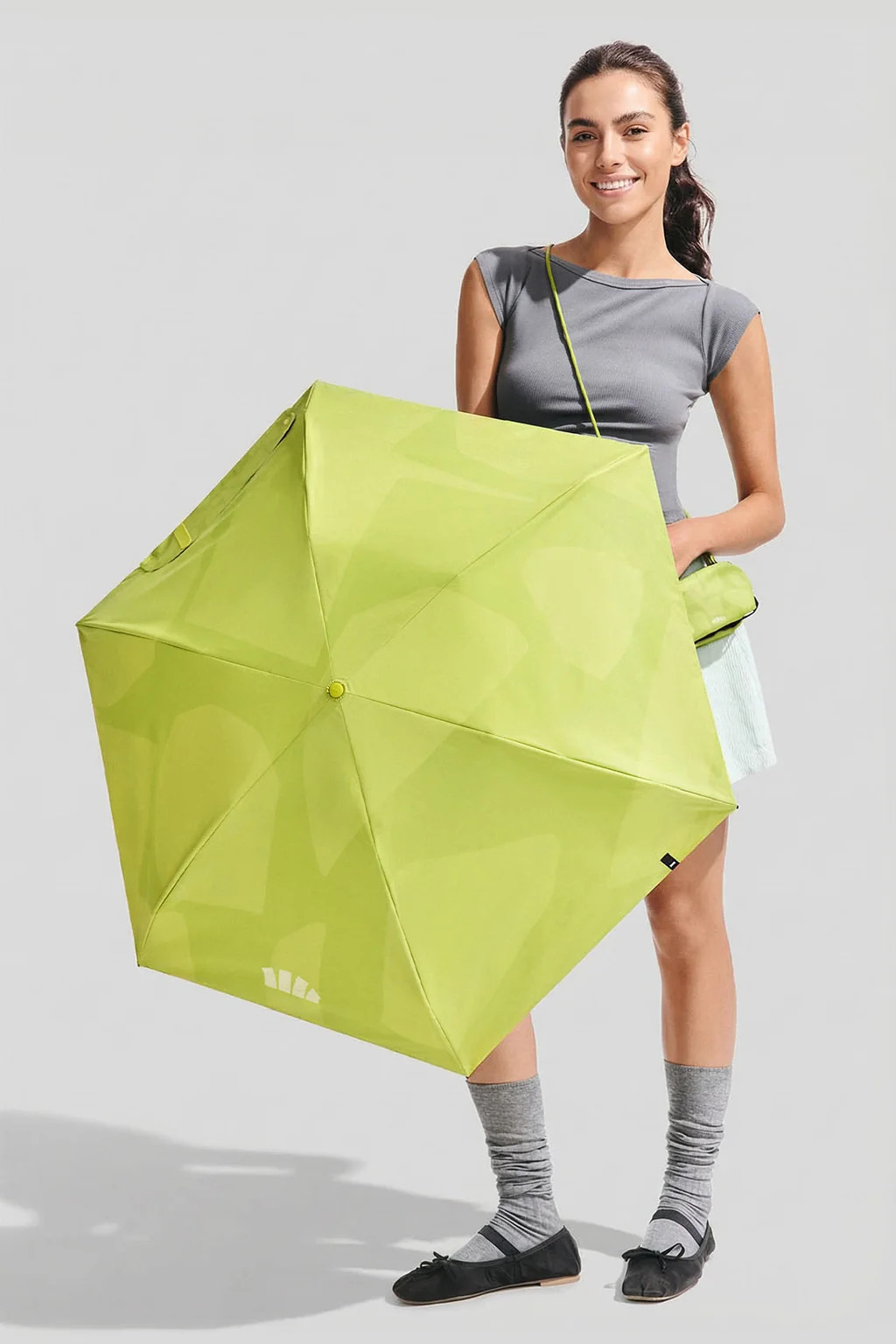 6-Fold Sun Protection Umbrella UPF 2000+ BM003 | Beneunder US