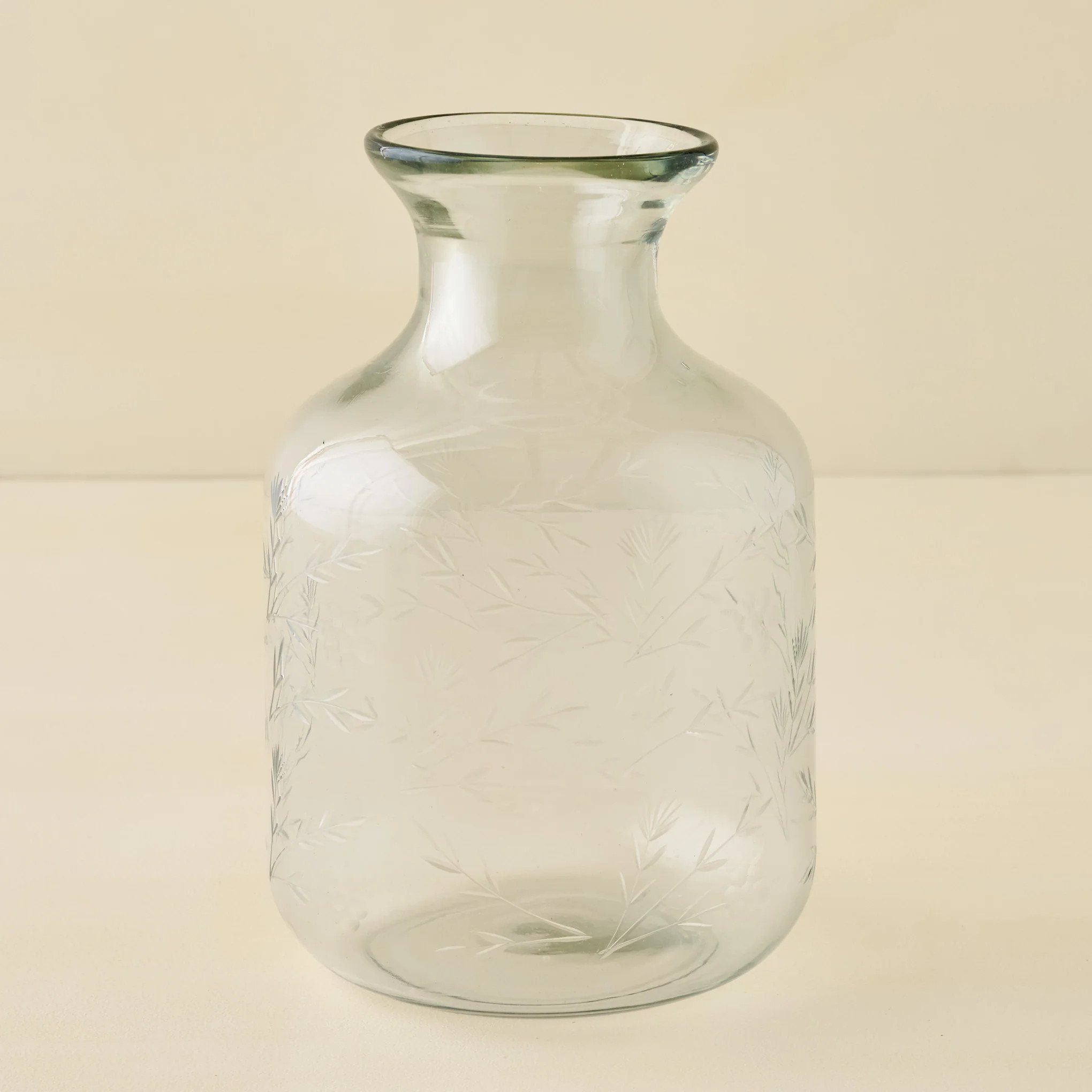 Mela Floral Etched Glass Vase | Magnolia