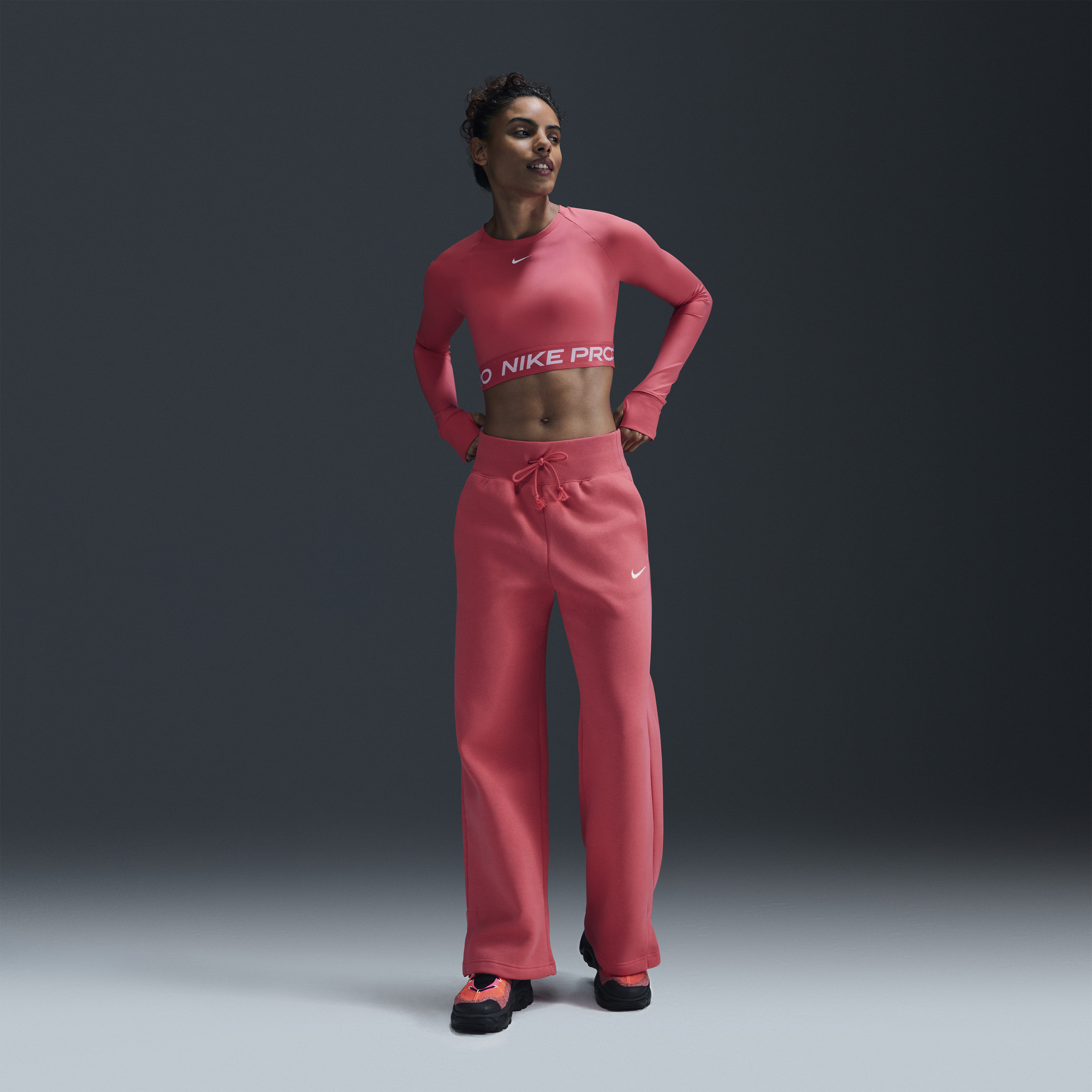 Women's Nike Sportswear Phoenix Fleece High-Waisted Wide-Leg Sweatpants in Pink | DQ5615-629 | Nike (US)