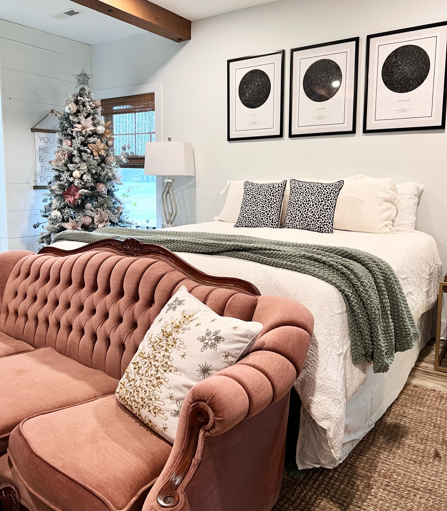 My absolute favorite bedding! The chunky knit blanket is seriously everything. 

#LTKGiftGuide #LTKCyberWeek #LTKhome