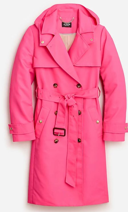 There just some thing about this pink trench coat that makes me want to channel my inner Legally Blonde 😉 I am obsessed, this is the perfect light weight material for the recent Texas rainy weather!

#LTKSeasonal #LTKworkwear #LTKsalealert