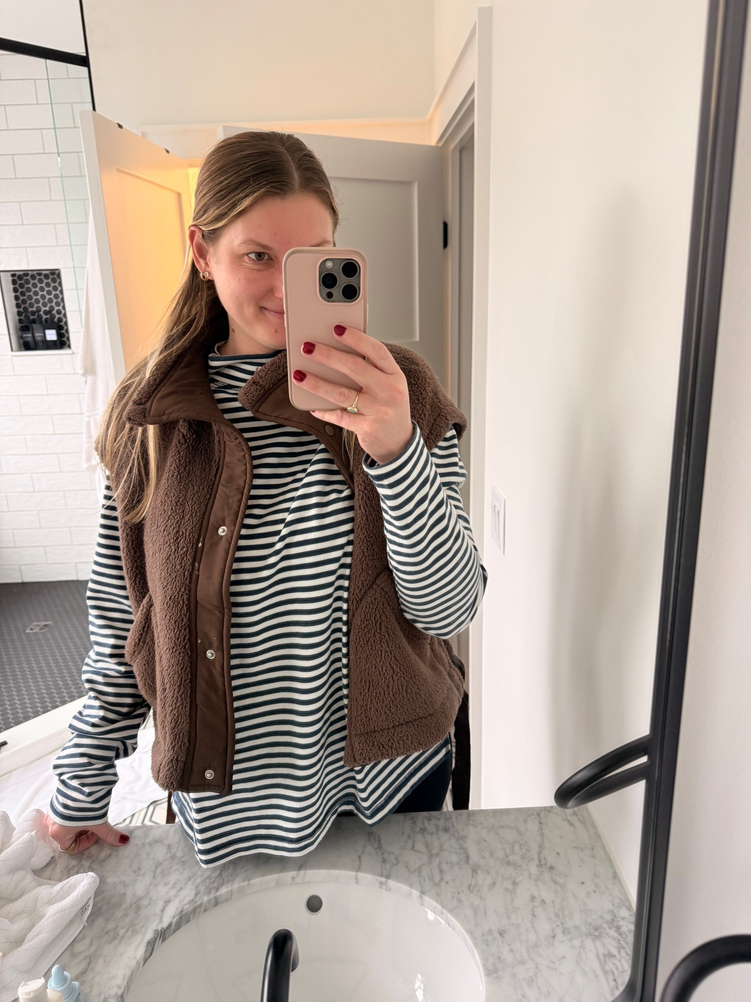 Favorite long sleeved top 

#LTKMidsize #LTKmomlife