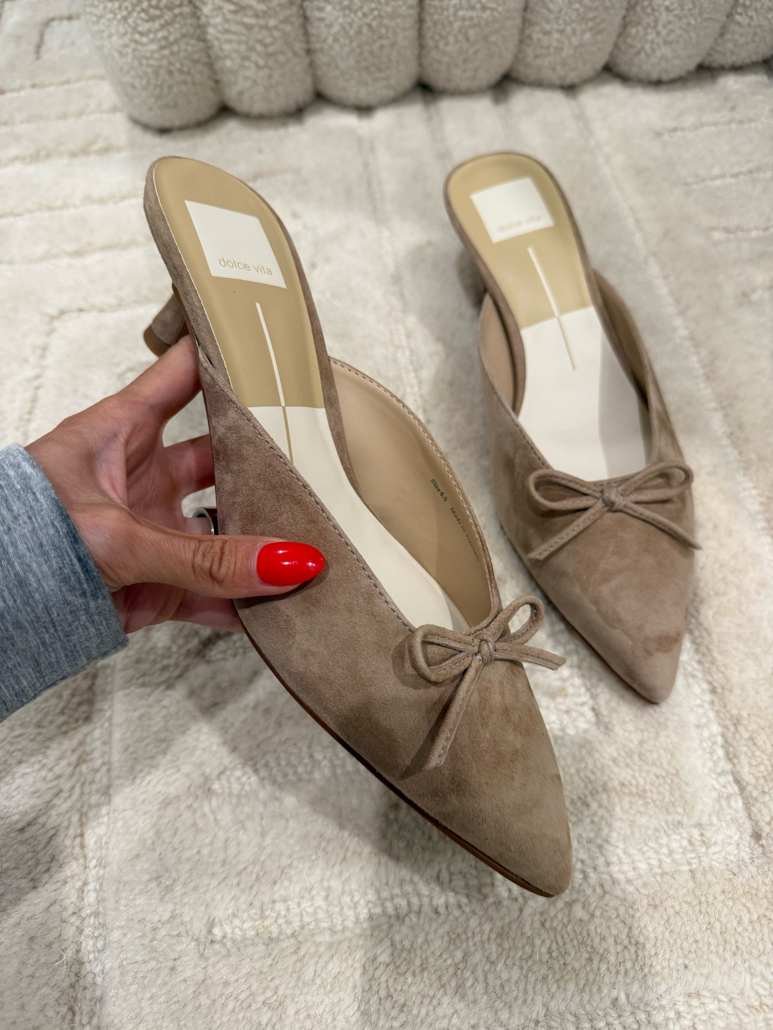 Cute mules for fall or the office with jeans or workwear on sale Nordstrom anniversary NSale

#LTKSaleAlert #LTKootd #LTKmomlife