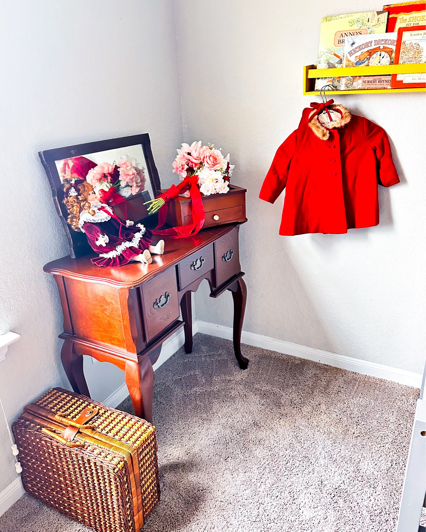 Step into a fairytale with Goldie's British Storybook Room Makeover ✨ Embracing vintage charm with estate sale treasures and Goodwill finds! Stay tuned for her bedding reveal! #VintageVibes #SecondHandStyle #DreamyDecor


#LTKKids #LTKHome #LTKFindsUnder50