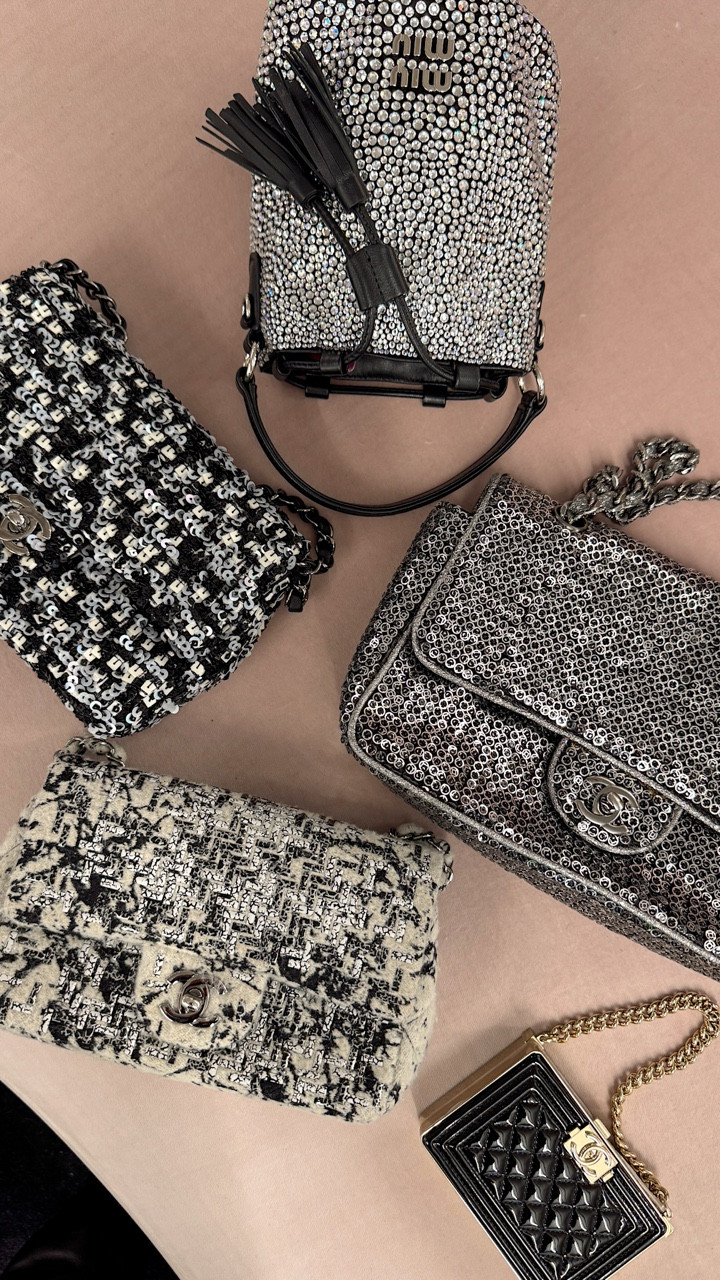 POV: you walk into bag heaven… and realize you never have to buy a designer bag again.

I stopped by Vivrelle’s HQ and I’m still not over it—rows of Chanel, YSL, Prada… everything you can imagine.

It’s a membership where you pay monthly and rotate designer bags or jewelry—so you always have something new.

The best part? You can borrow those statement pieces… like the Chanel sequin bags I’d never splurge on but LOVE to wear. Or test out a classic before you decide to invest.

Honestly… it’s every girl’s dream closet.

Use code DIANACAROLINA for your first month free. #DesignerHandbags #Chanel #YSL #Prada

#LTKdayinmylife #LTKSeasonal #LTKootd