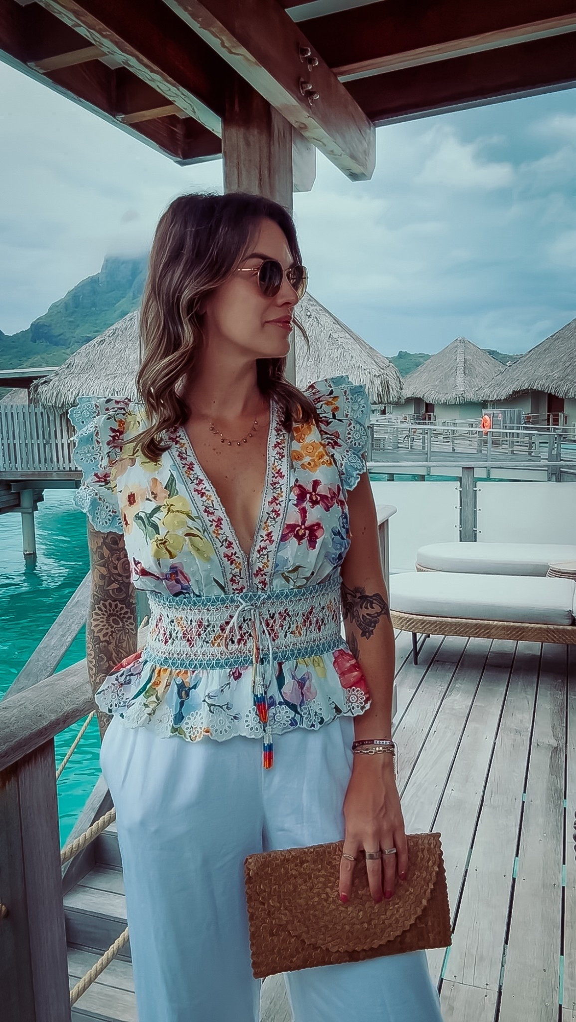 Never want to leave this place. Loving this top - it’s so comfortable and cute! Currently on sale. These linen pants are made of my tall legs. Such a cute paring  

#LTKMidsize #LTKTall #LTKSaleAlert