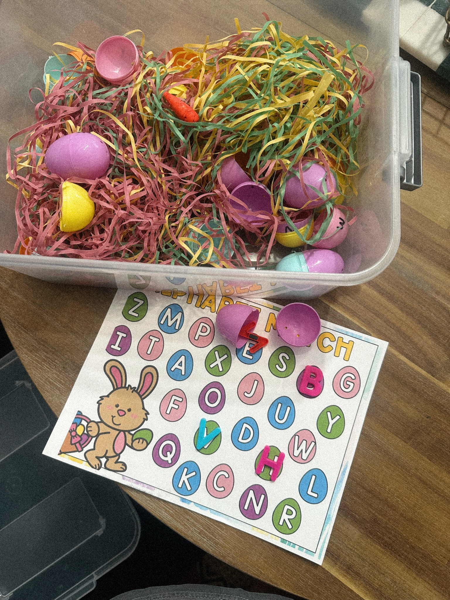 learning activities I prepped for the next few weeks! 🐣✏️🔠 working on matching letters, shapes, and tracing! 

Easter learning journal // Easter toddler learning // Toddler mom // toddler learning // Amazon find // toddler activities // learning journal 