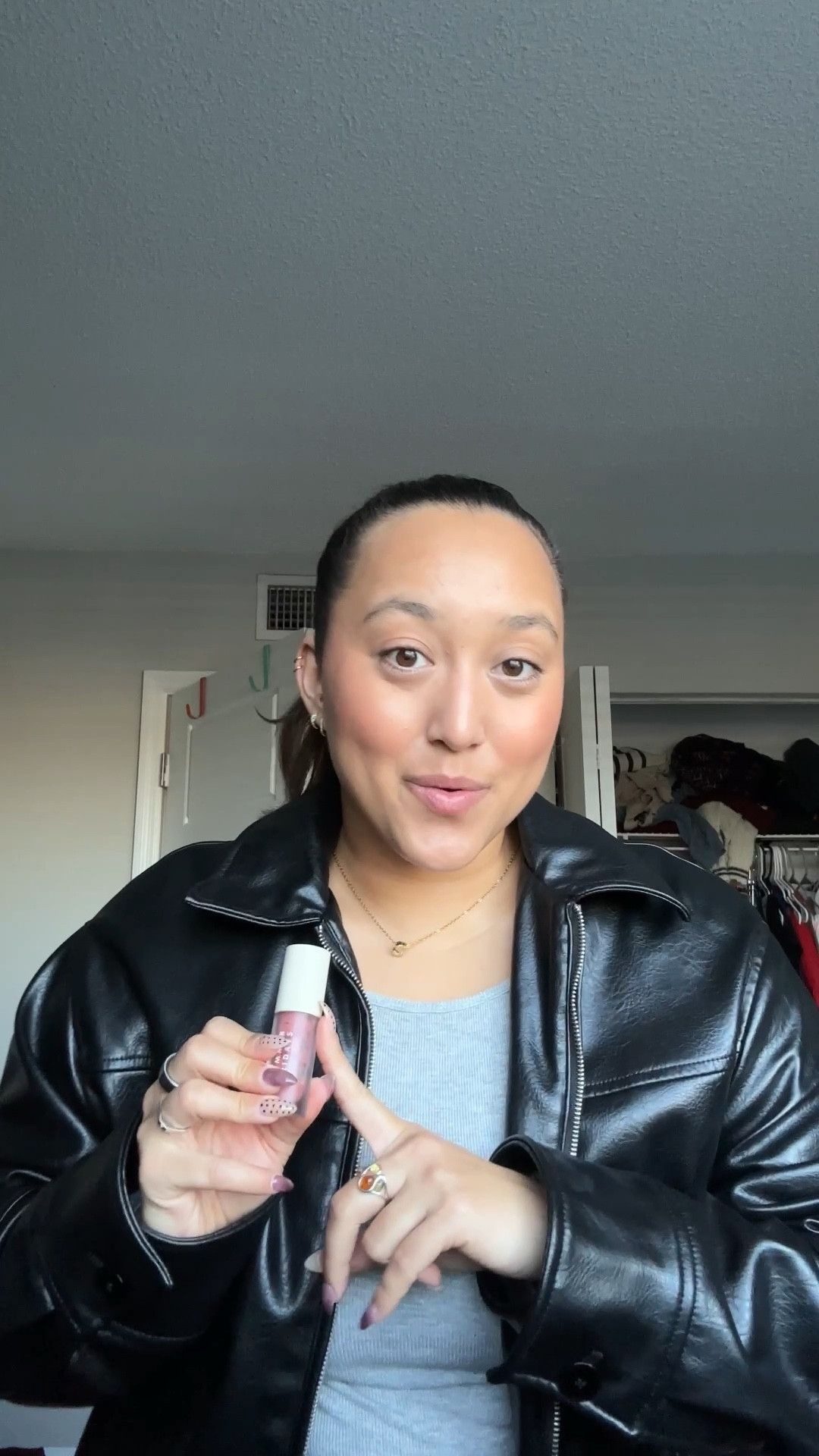 Gotta keep my lips hydrated for this lippie of the day. For hydration  lip oil is my go too  

#LTKBeauty #LTKselfcare #LTKgrwm