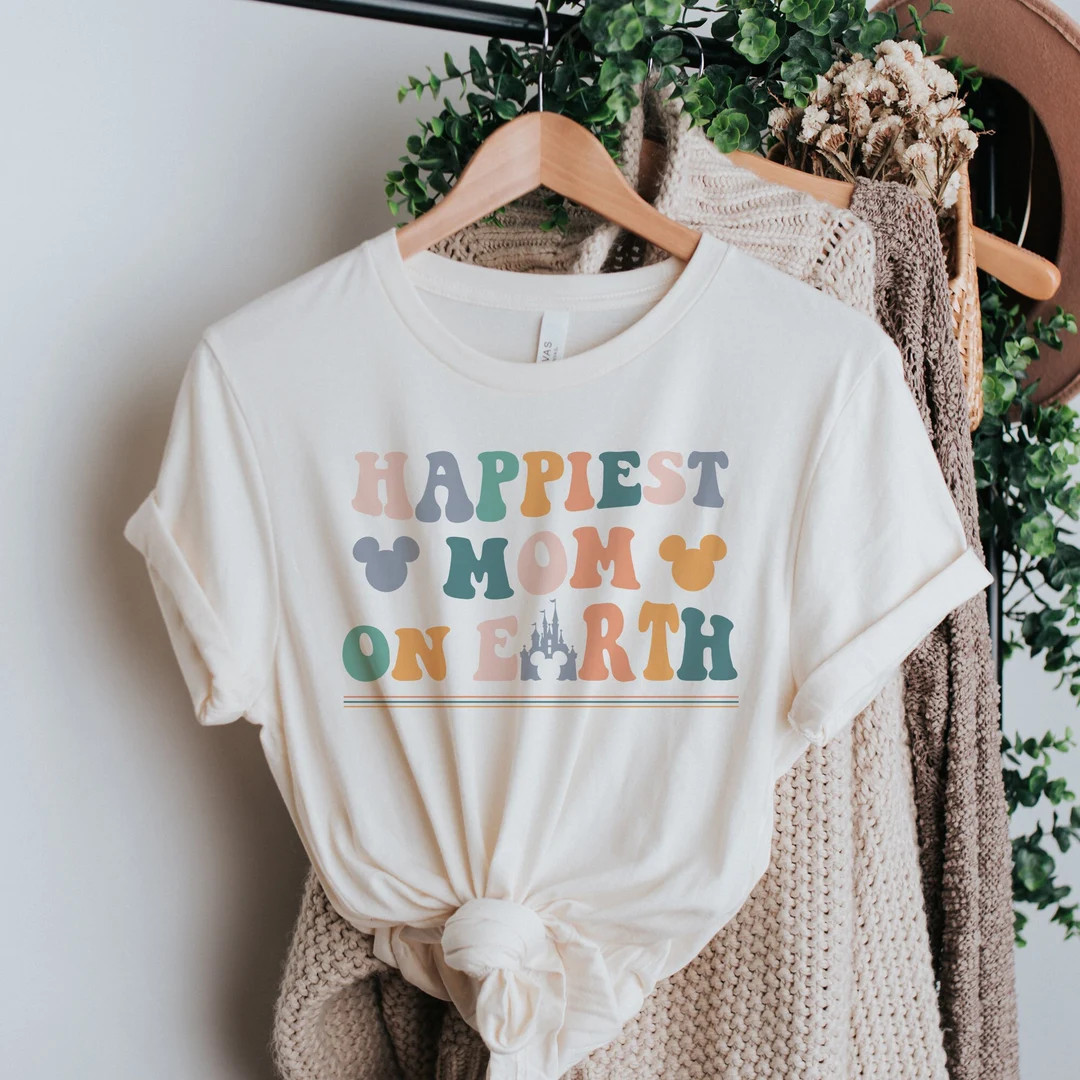 Personalized Disneyland Happiest Mom On Earth Shirt Mother's Day Gift, Mom Disneyworld Shirt, Mic... | Etsy (US)