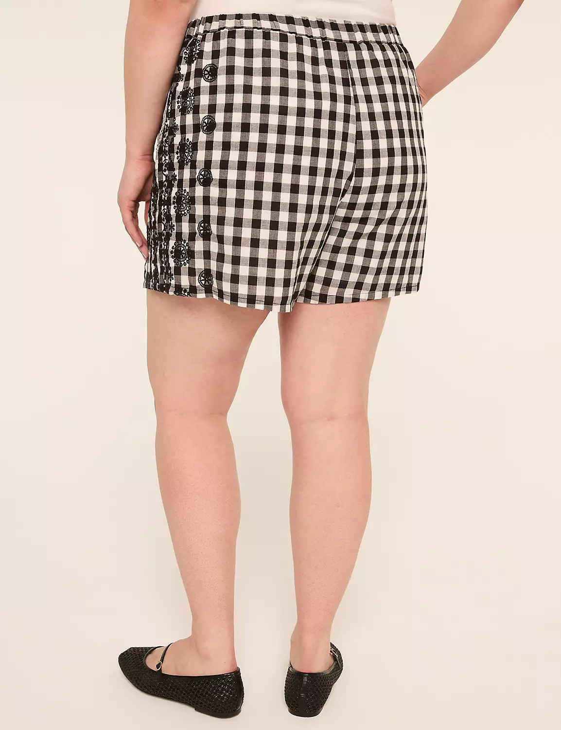 Gingham Pull-On Short | LaneBryant | Lane Bryant (US)