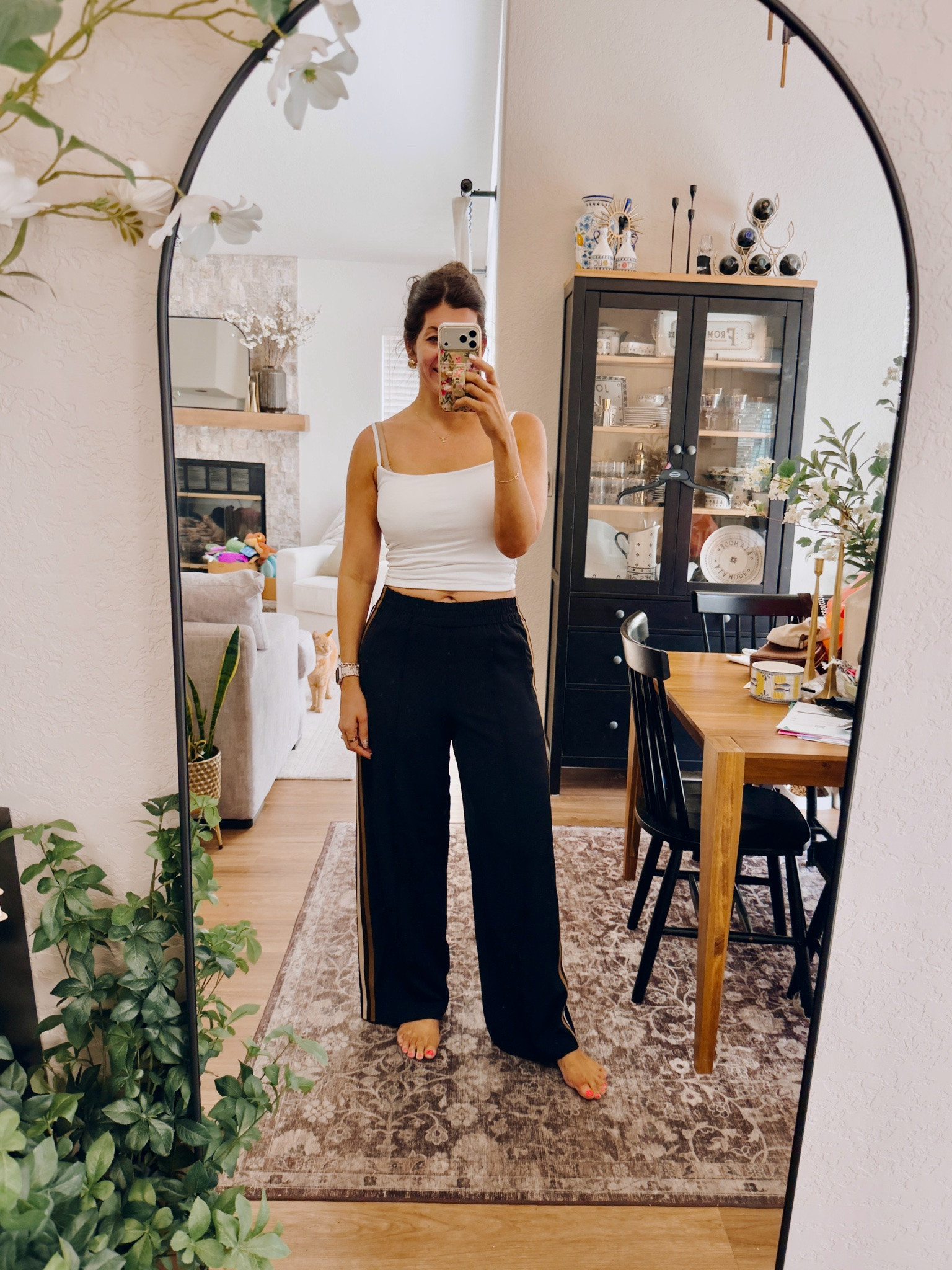 Fall fashion on sale
In a medium tack pant

#LTKMidsize #LTKTall #LTKOver40