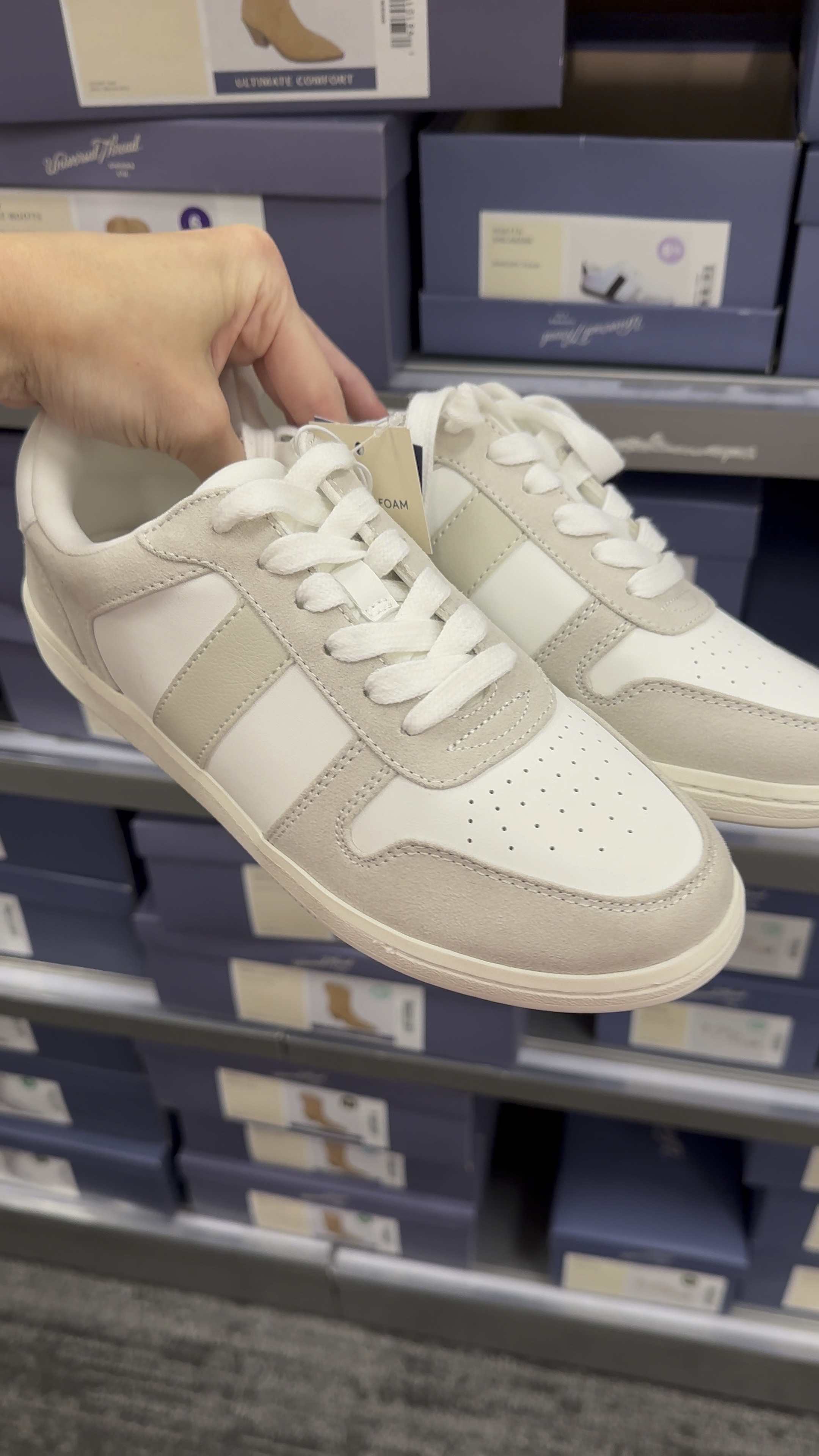 Target fall shoes 🍂 

Fit true to size, I bought the 8. Under $40 and so cute!! Sharing a few more Target shoe finds below!

Women’s shoes, fall sneakers, target shoes, neutral sneakers, Target sneakers, shoes fall, Target finds, Fall outfit

#LTKSeasonal #LTKBacktoSchool #LTKShoeCrush