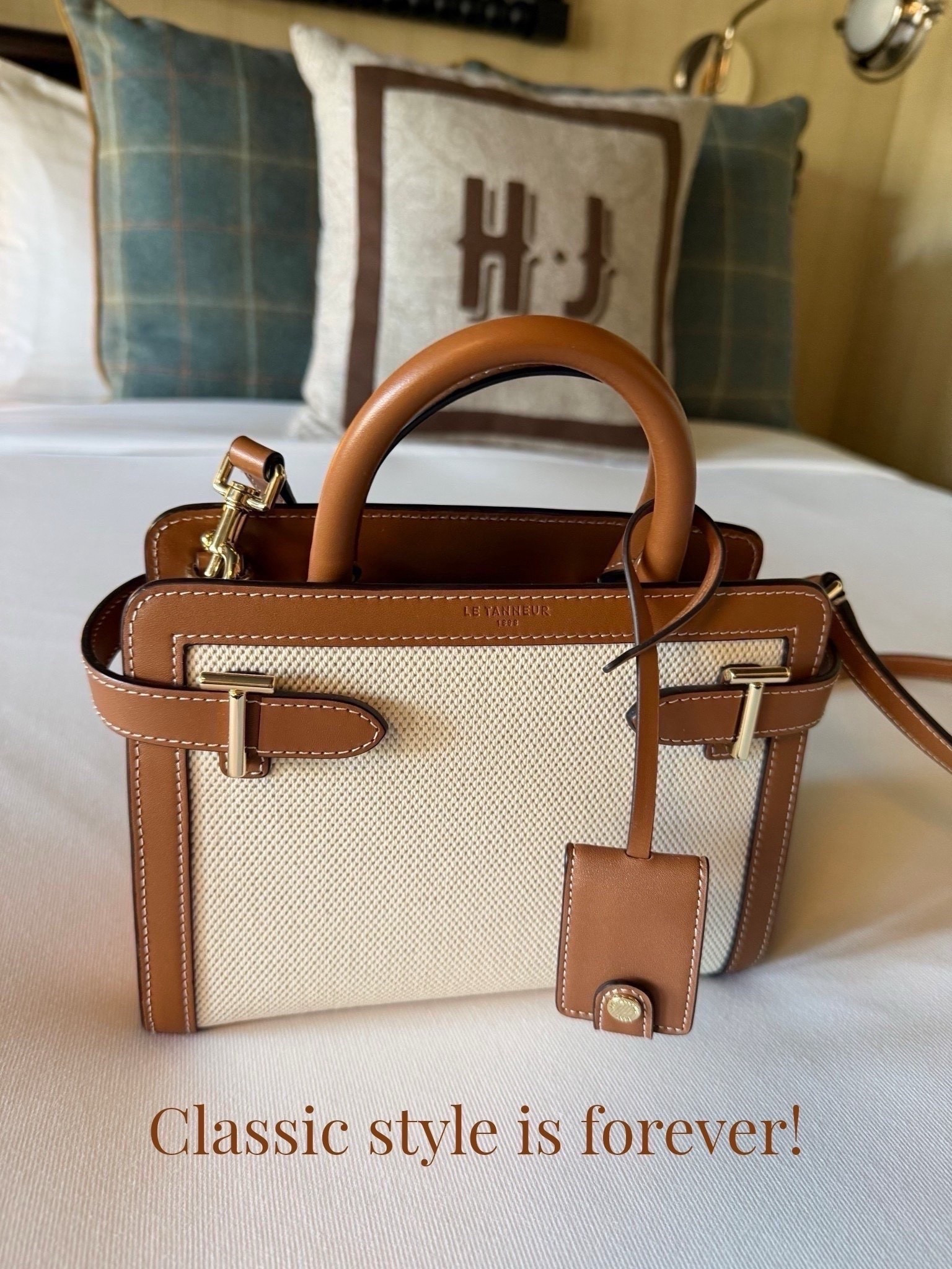 A classic handbag is one of those pieces you’ll reach for year after year. We love investing in timeless styles that work with everything in your wardrobe. This one adds a beautiful finishing touch to any outfit. s

#LTKOver40 #LTKMidsize #LTKdayinmylife