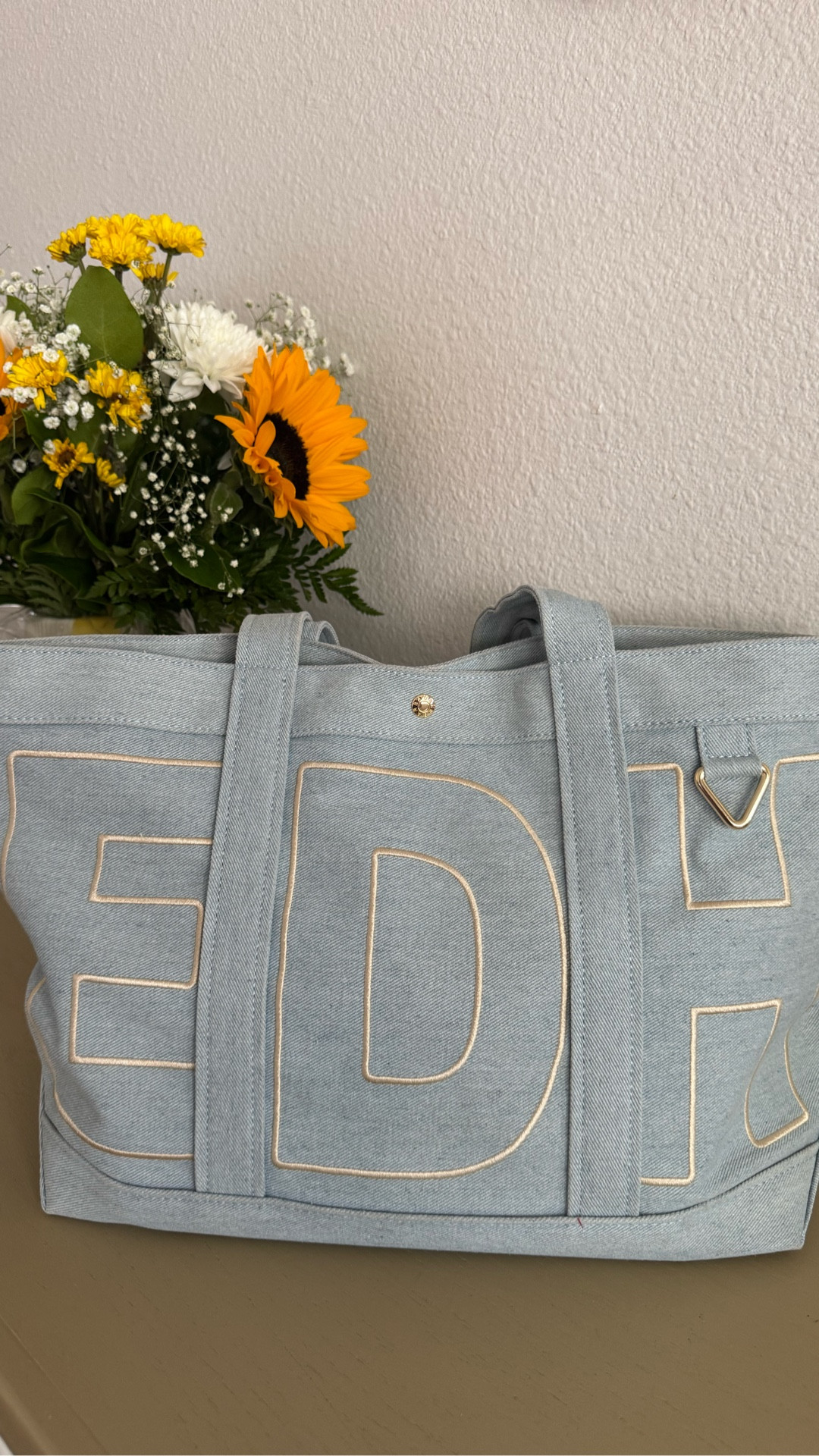 Obsessed w/ this Baublebar tote bag! Enjoy 20% off until tomorrow! 

#LTKSaleAlert #LTKStyleTip #LTKFindsUnder100