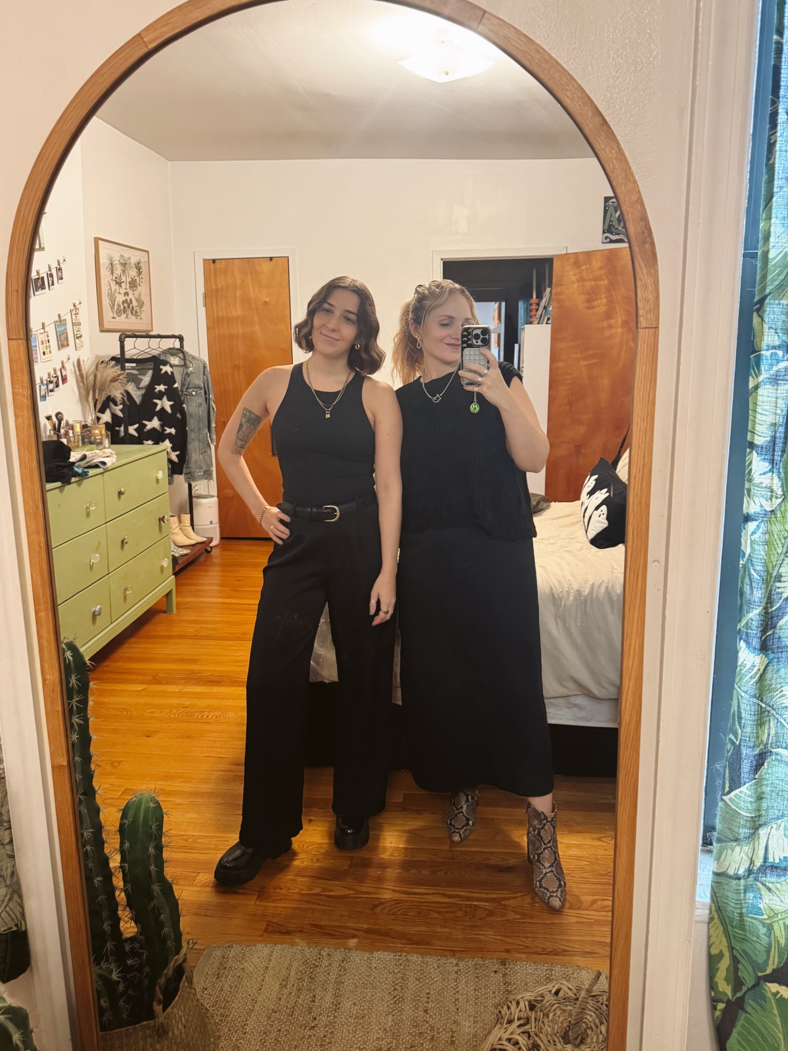 Sometimes winter just has to mean all black everything 🔥