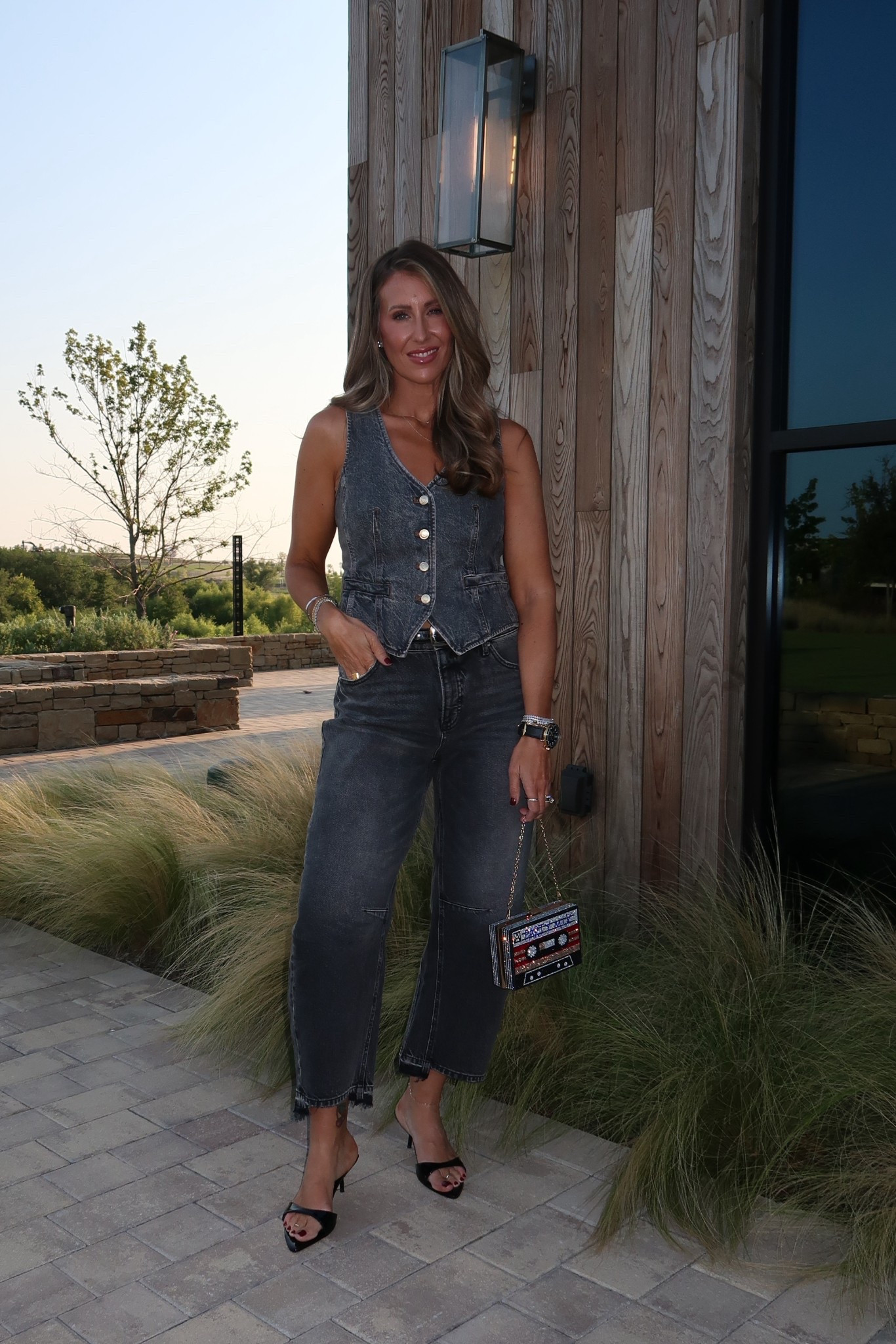 Denim nights 
Size medium top and 8 bottoms 

#LTKOver40 #LTKNYFW #LTKCon