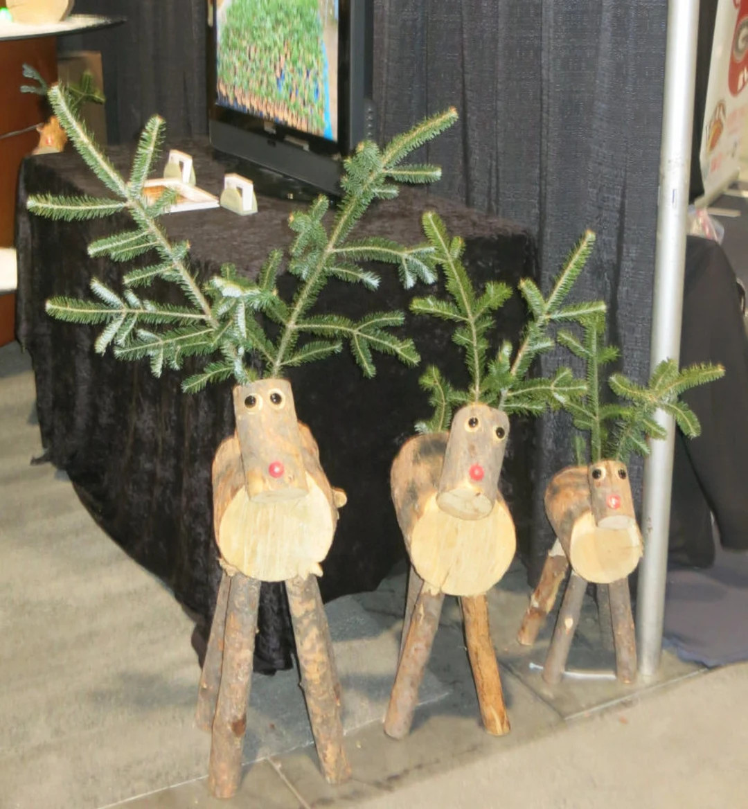 Log Reindeer Family (1 each Small, Medium and Large) | Etsy (US)