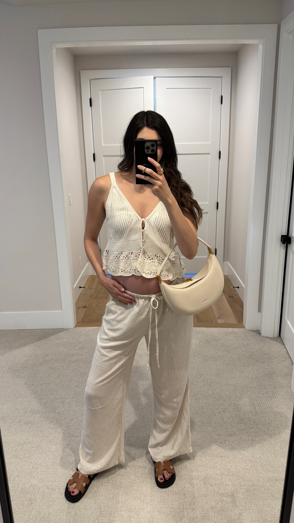 3rd Trimester Bump Fit // all non-maternity 

Summer outfit, linen pants, crocheted top, handbag, sandals


#LTKFindsUnder100 #LTKBump #LTKShoeCrush