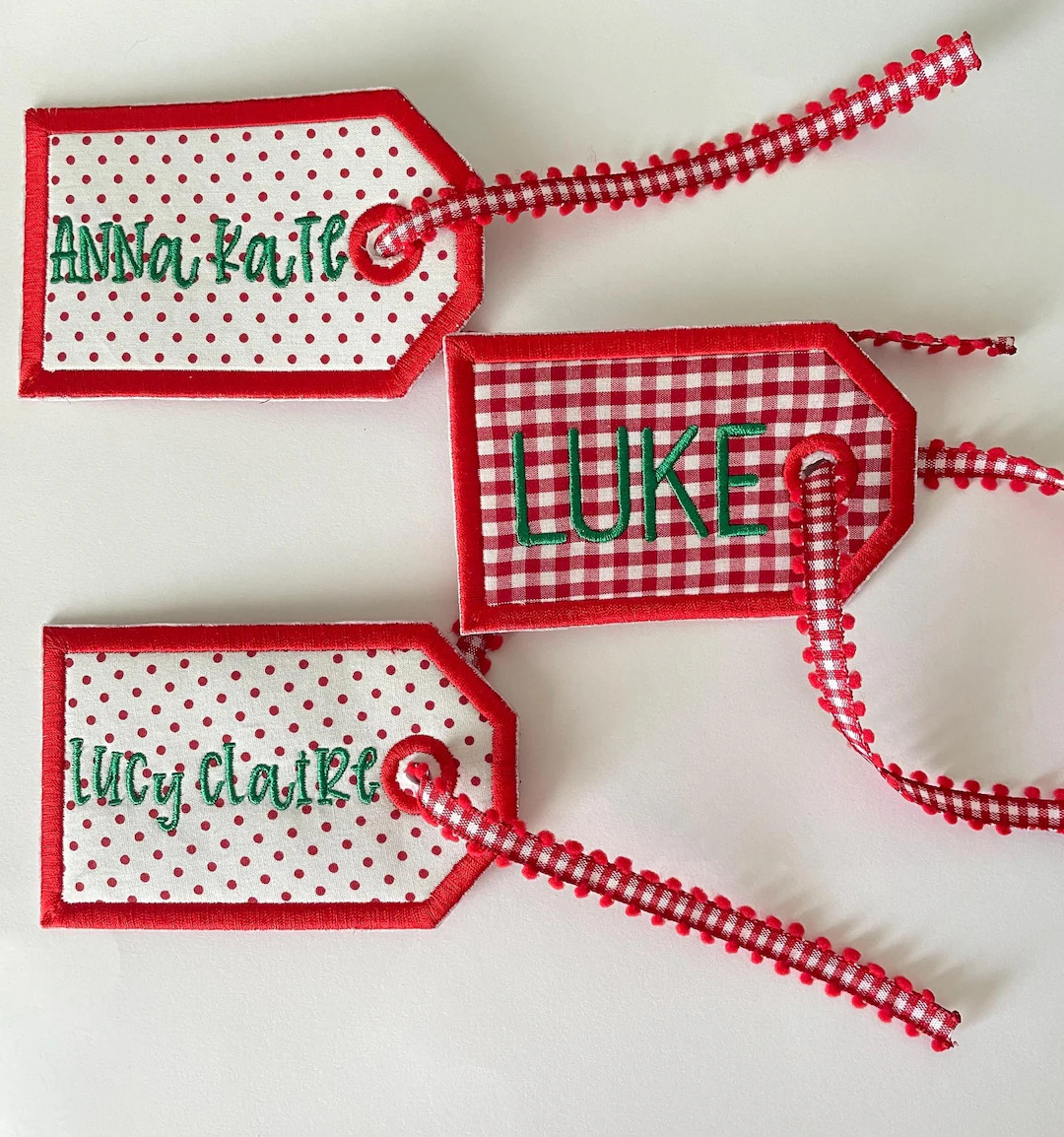 Personalized Embroidery Gift Tag, Custom Christmas Tag, Child's Name Present Stocking Tag, Custom... | Etsy (US)