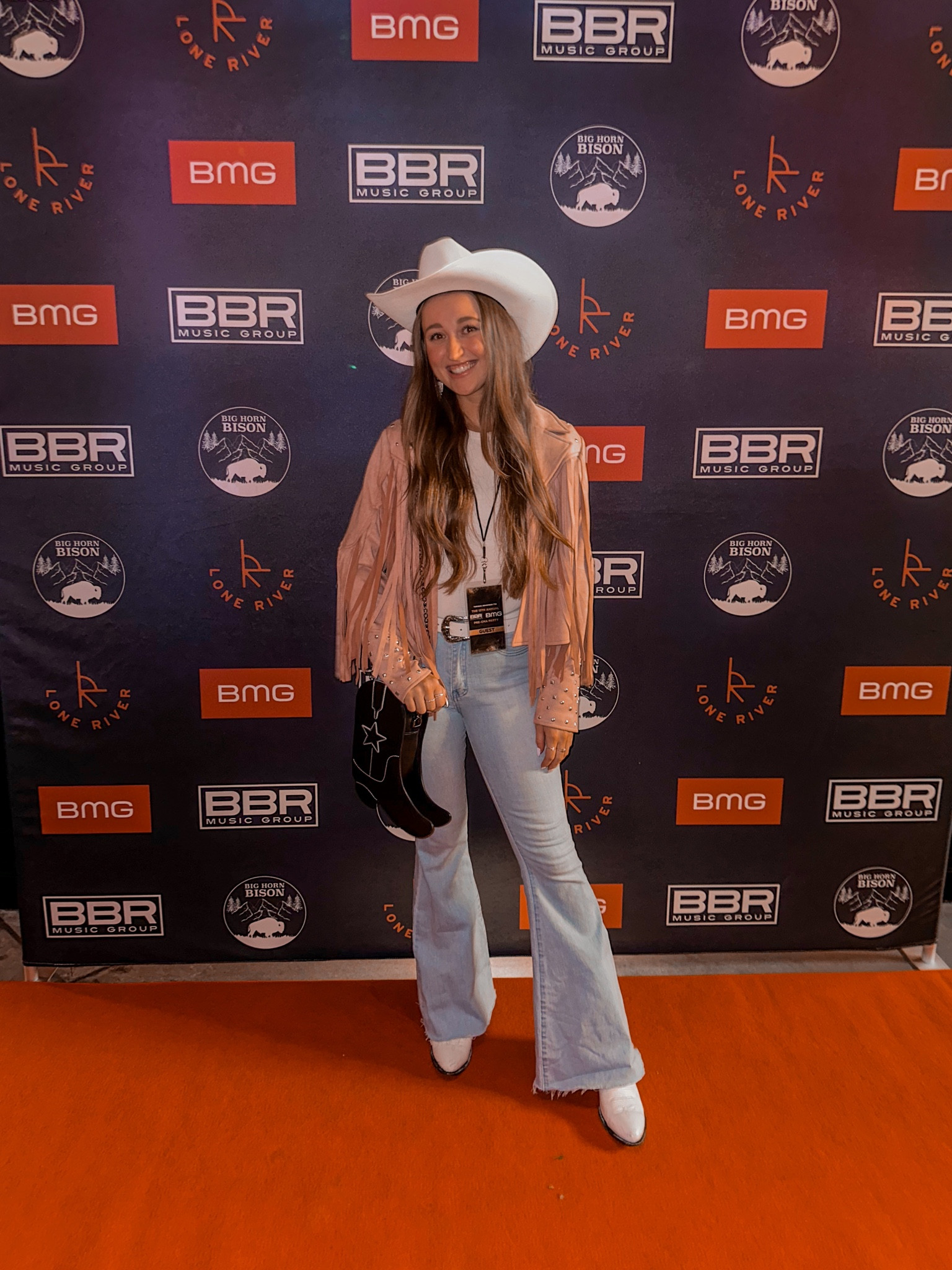 nights full of country music are the best nights 🤠